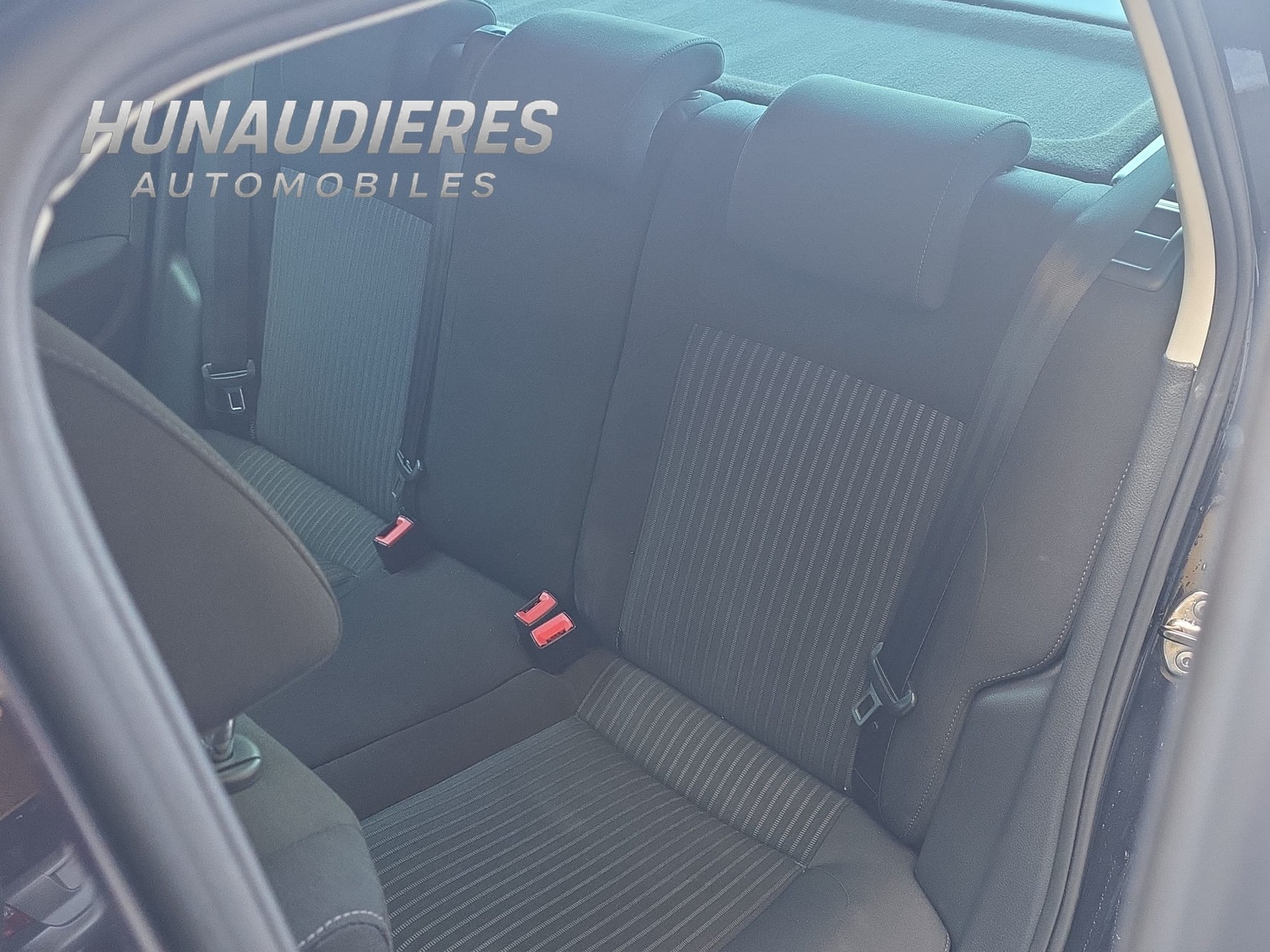 VW Polo 1.2 TSI Highline-image-11