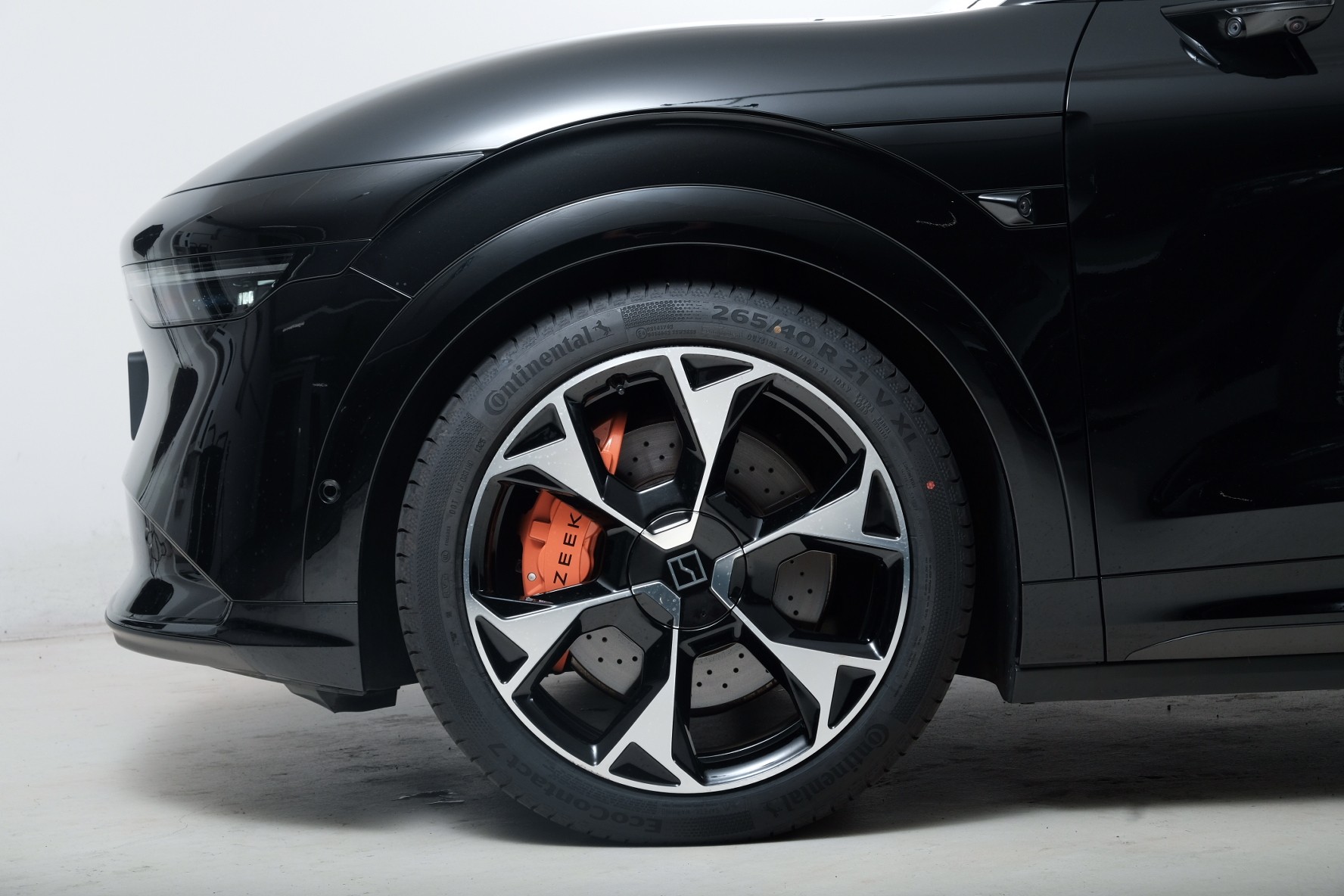 ZEEKR 7X Privilege AWD-image-2