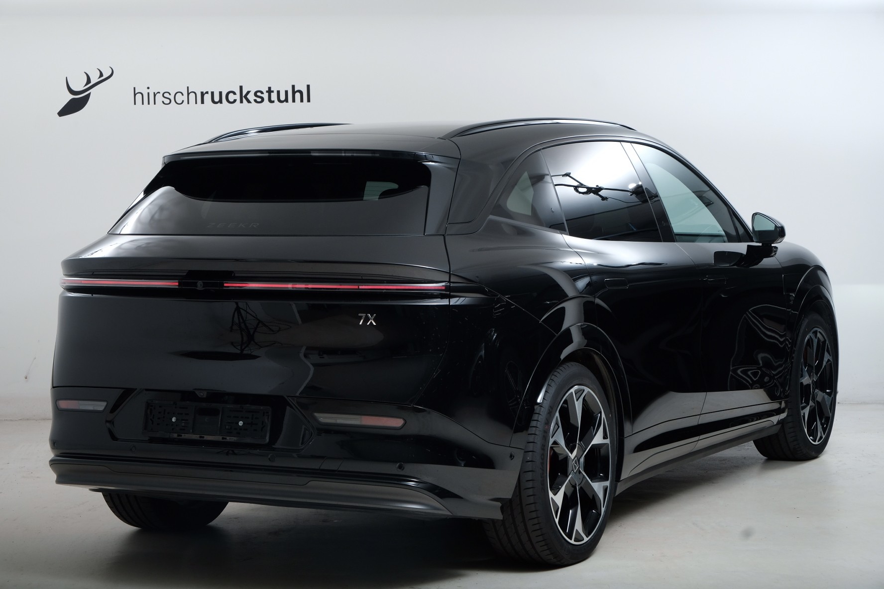 ZEEKR 7X Privilege AWD-image-4