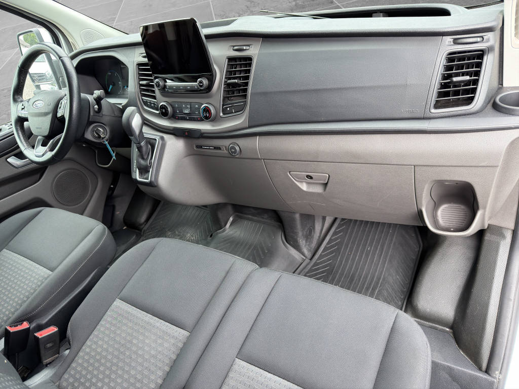FORD Transit Custom Van 340 L1 1.0 EcoBoost Basis PHEV-image-13