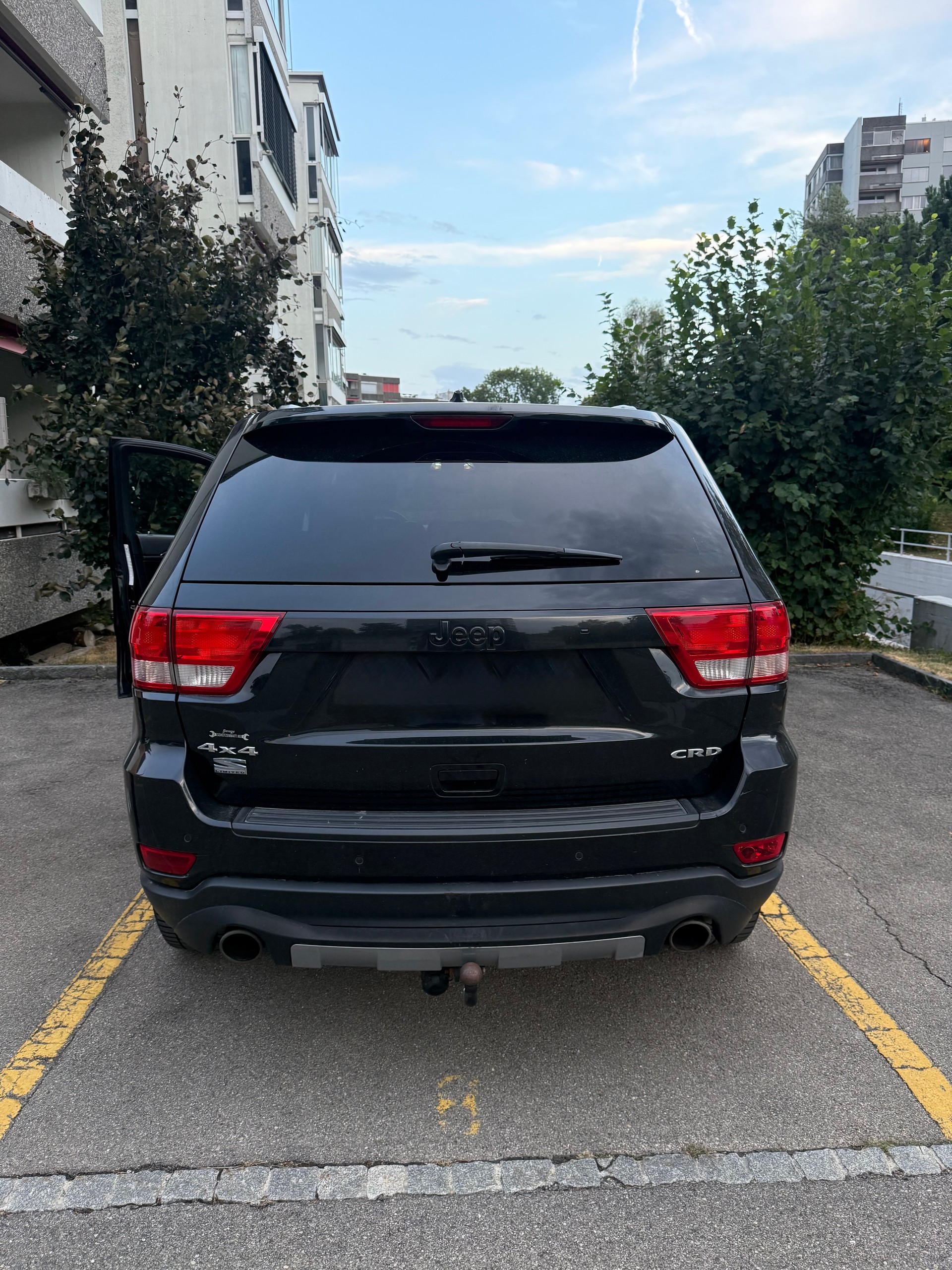 JEEP Grand Cherokee 3.0 CRD S-Limited Automatic-image-2