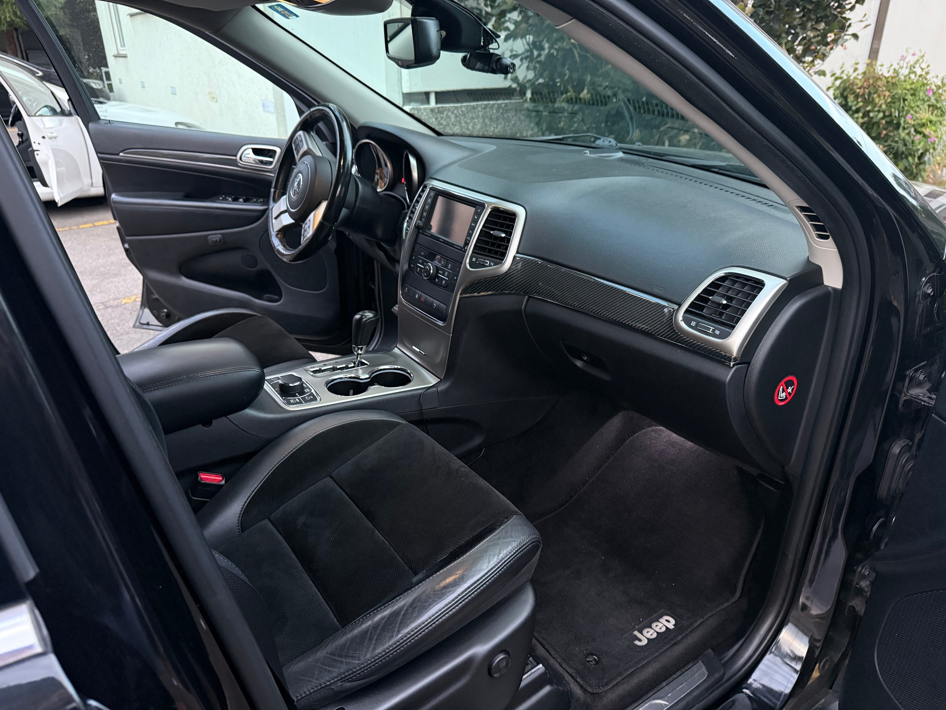 JEEP Grand Cherokee 3.0 CRD S-Limited Automatic-image-3