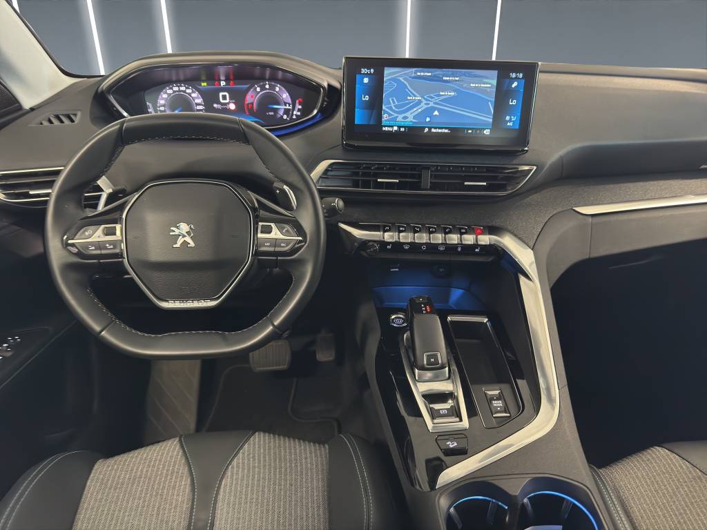 PEUGEOT 3008 1.2 PureTech Allure Pack EAT8-image-5