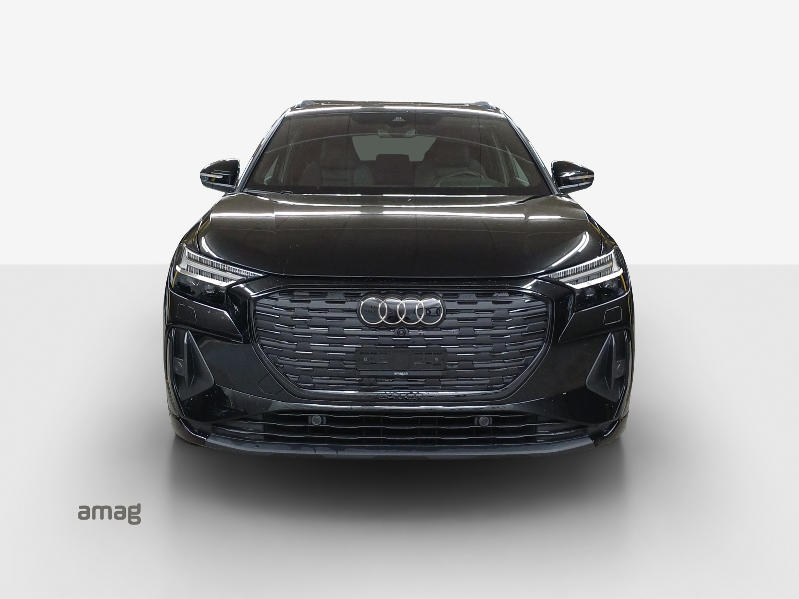 AUDI Q4 e-tron 45 Attraction quattro-image-6