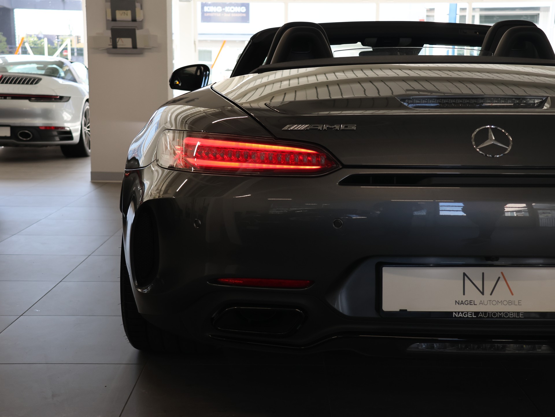 MERCEDES-BENZ AMG GT C Roadster Speedshift DCT *360 Kamera* *Burmester* *Vossen Felgen*-image-36