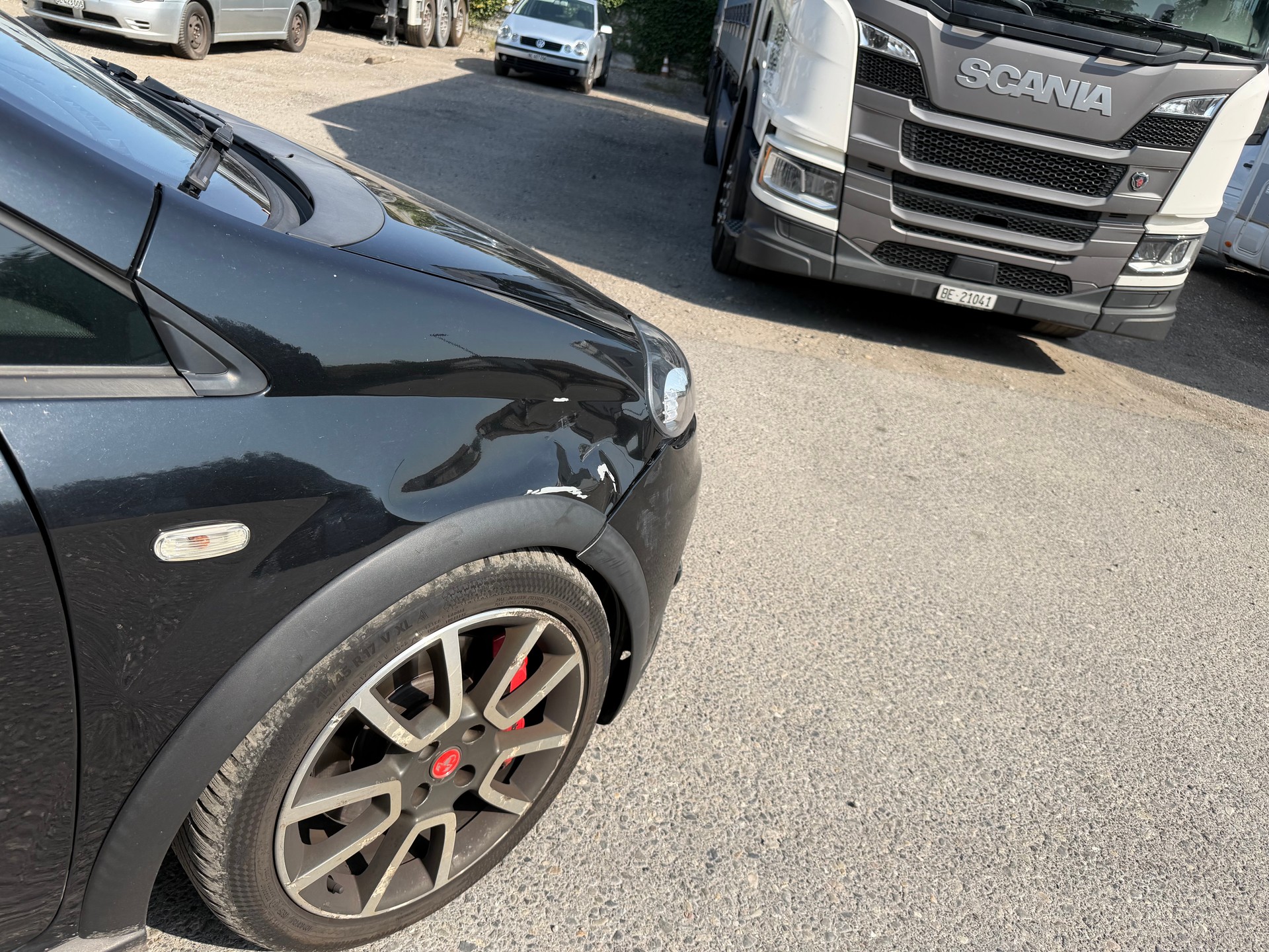 FIAT Punto 1.4 16V Turbo Abarth-image-9