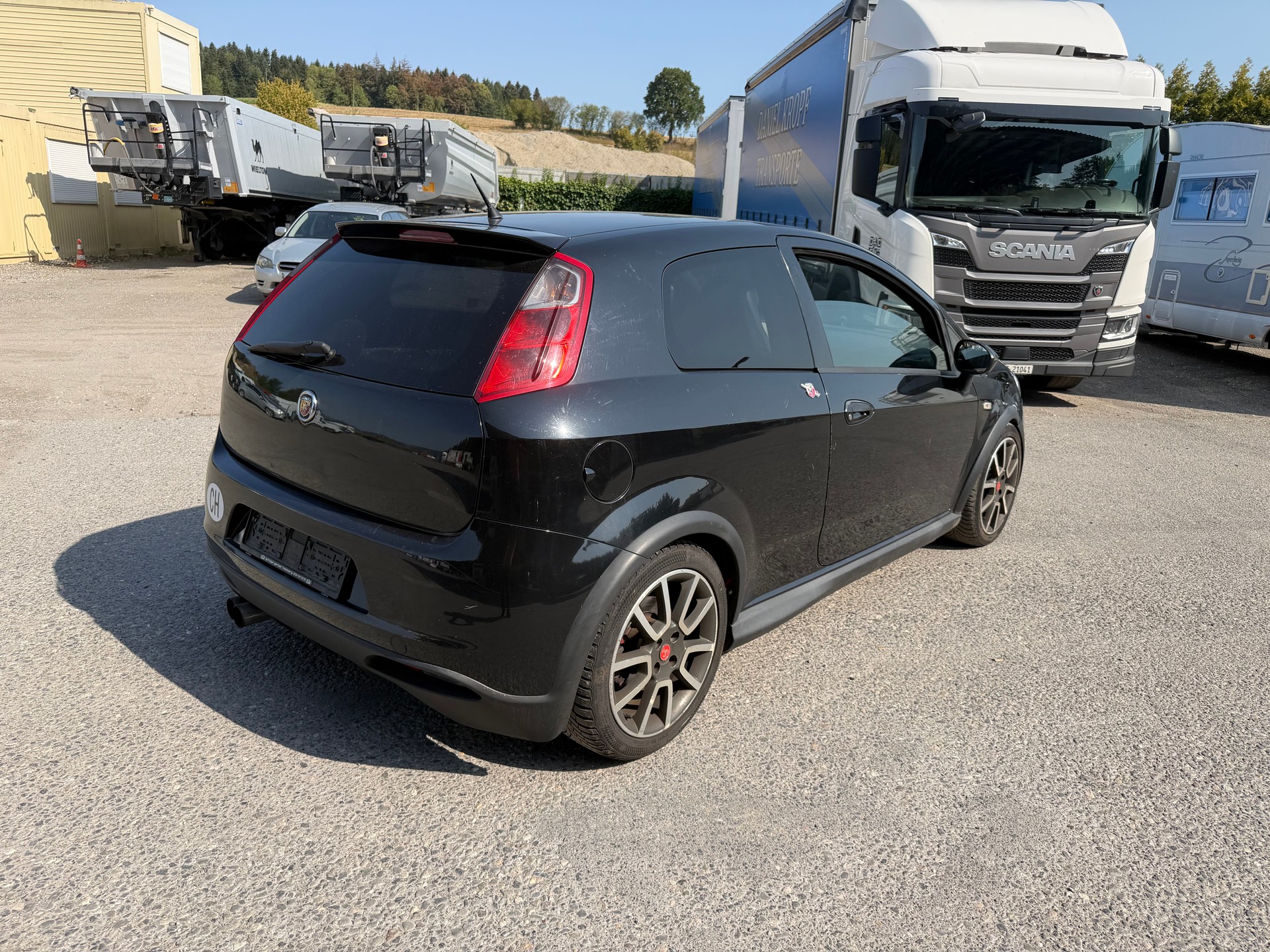 FIAT Punto 1.4 16V Turbo Abarth-image-3