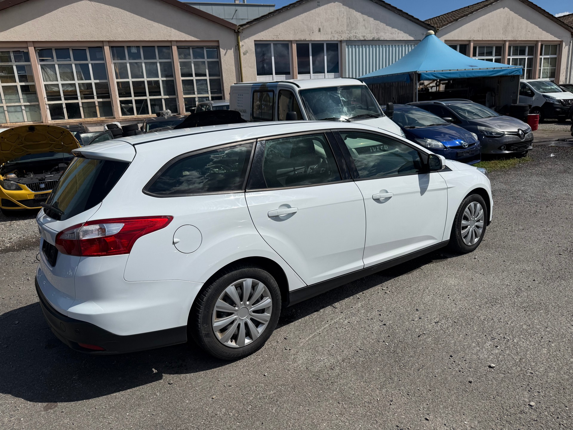 FORD Focus 1.0 SCTi Titanium-image-5