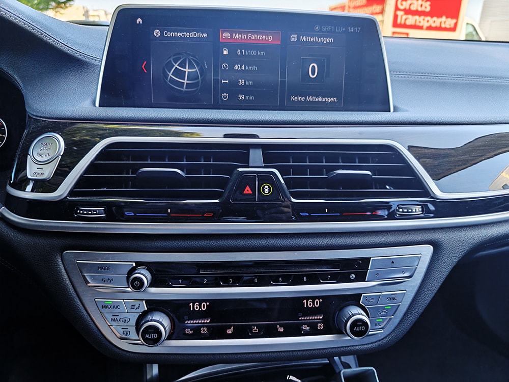 BMW 730d xDrive-image-3