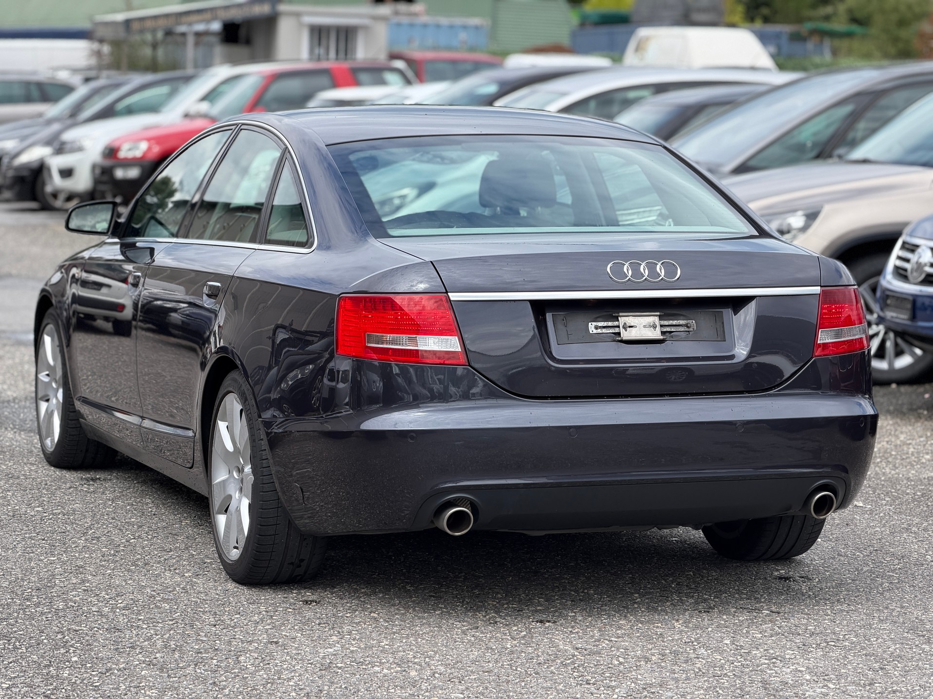 AUDI A6 Limousine 4.2 V8 quattro tiptronic-image-4