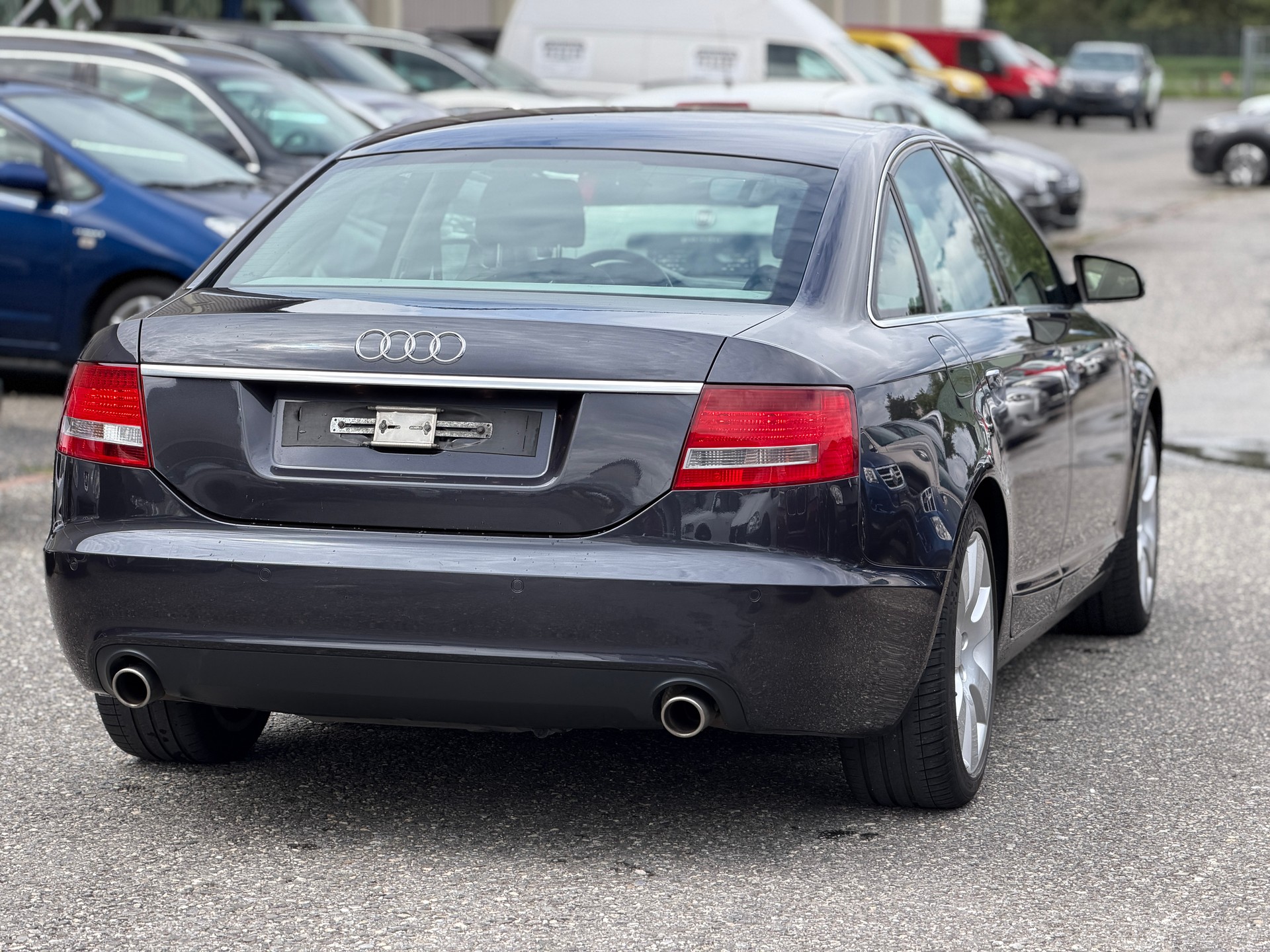 AUDI A6 Limousine 4.2 V8 quattro tiptronic-image-5