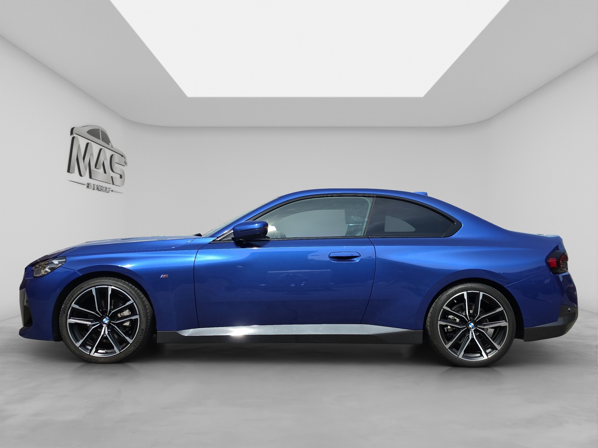 BMW 220i M Sport-image-13
