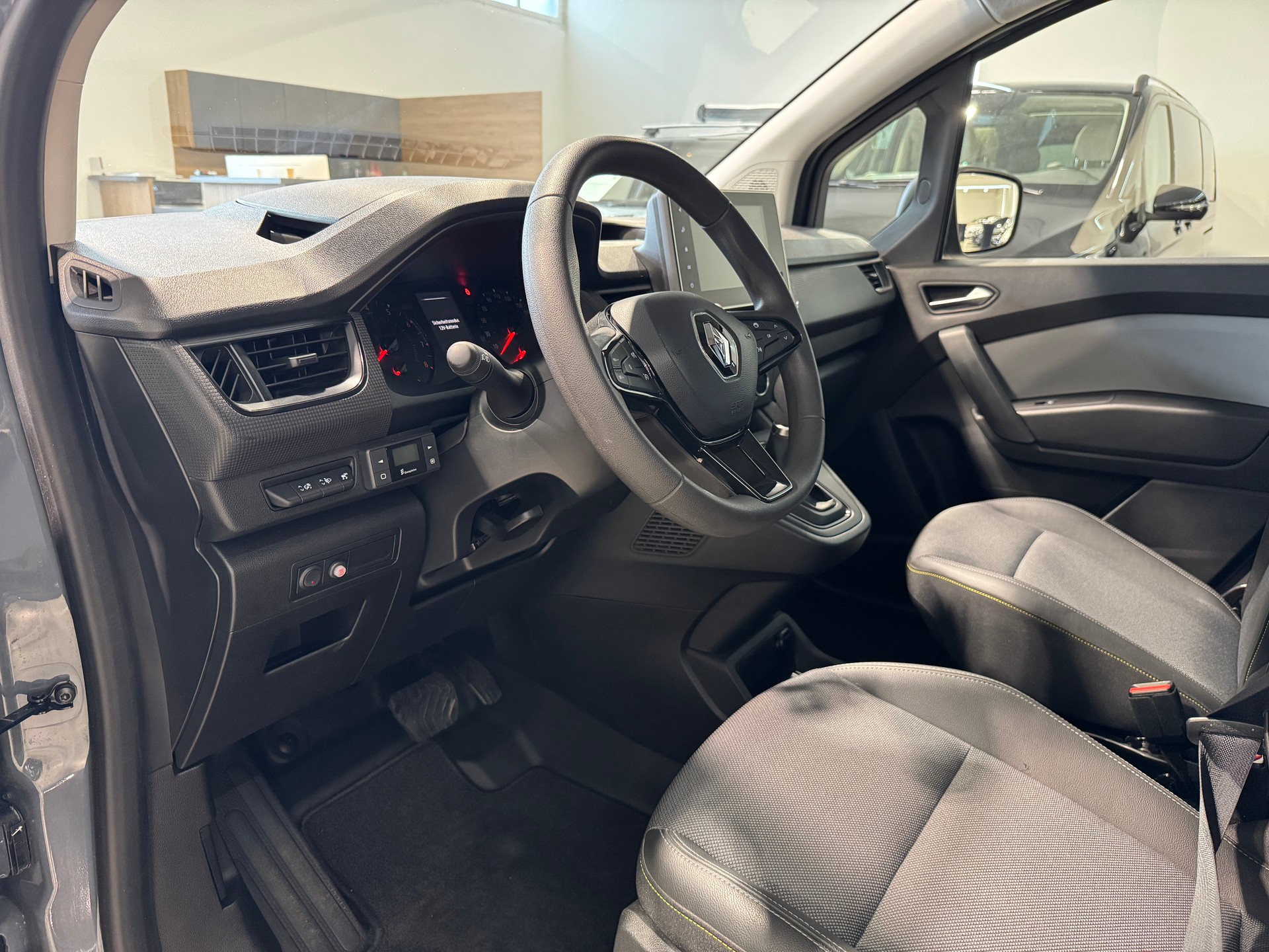 RENAULT Kangoo Van 1.3TCe Open Sesame 130 PF Extra EDC-image-11
