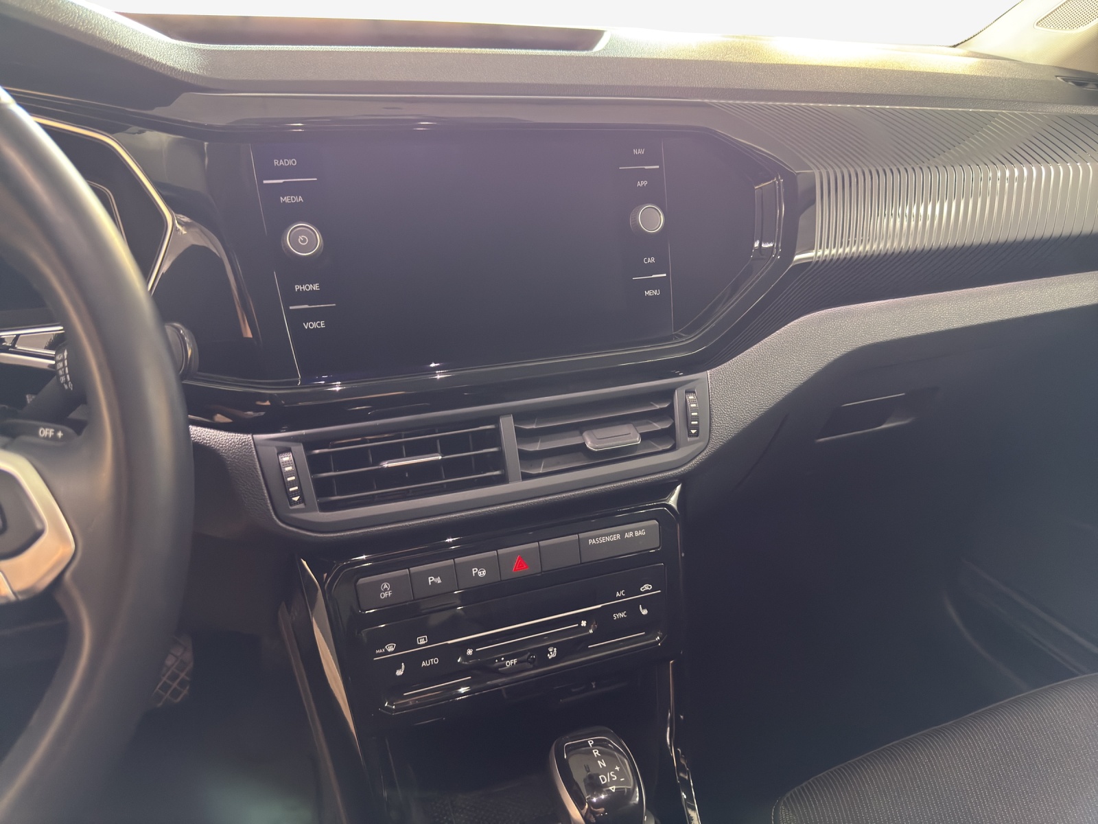 VW T-Cross 1.0 TSI Style DSG-image-10