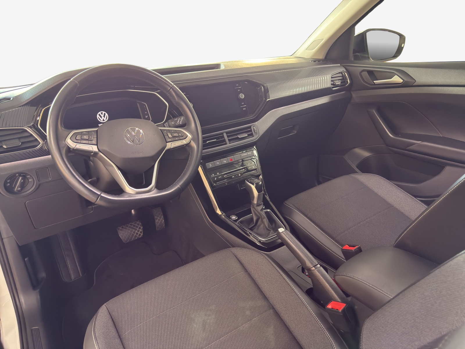 VW T-Cross 1.0 TSI Style DSG-image-8