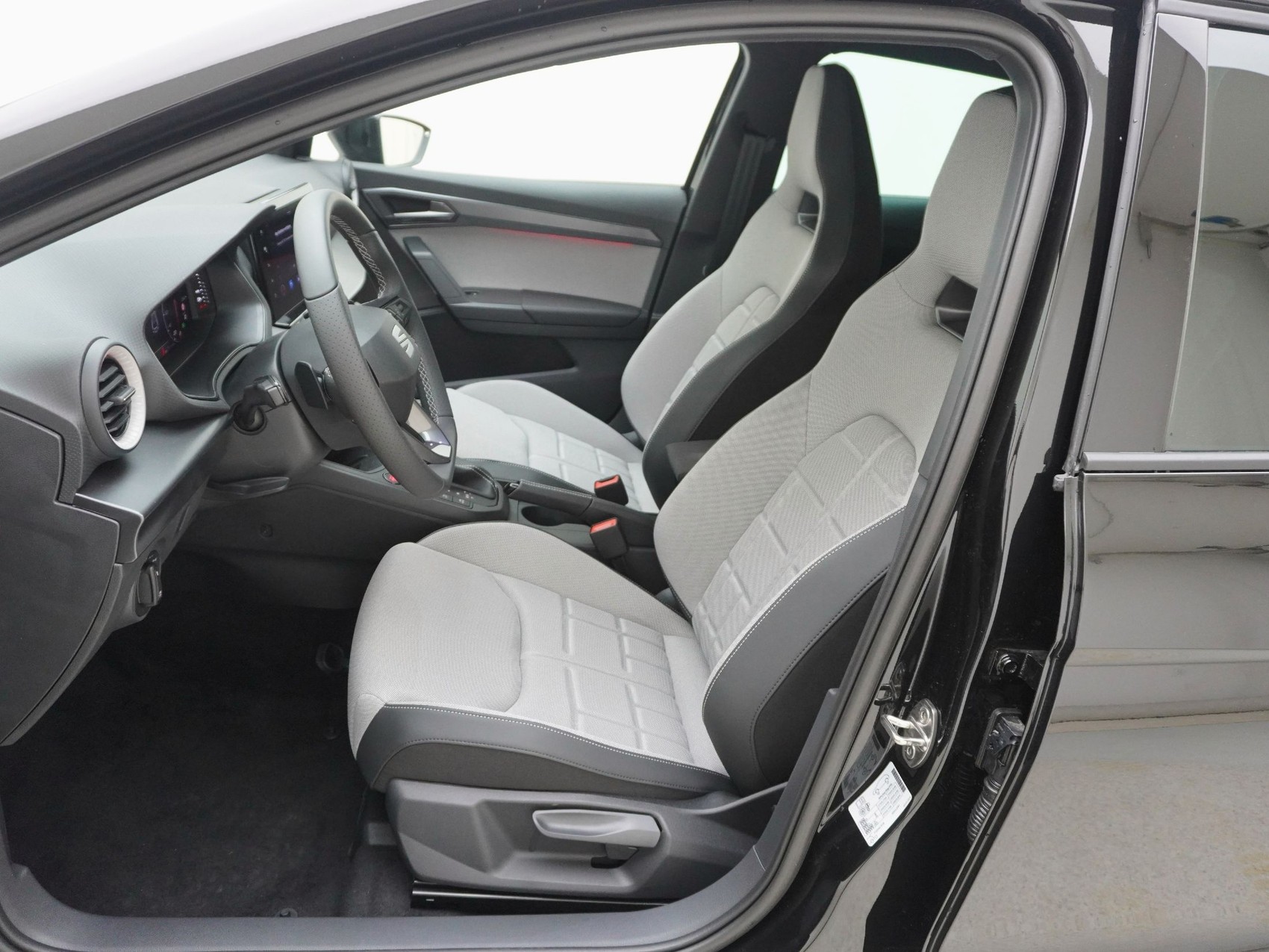 SEAT Ibiza 1.0 TSI FR DSG-image-11