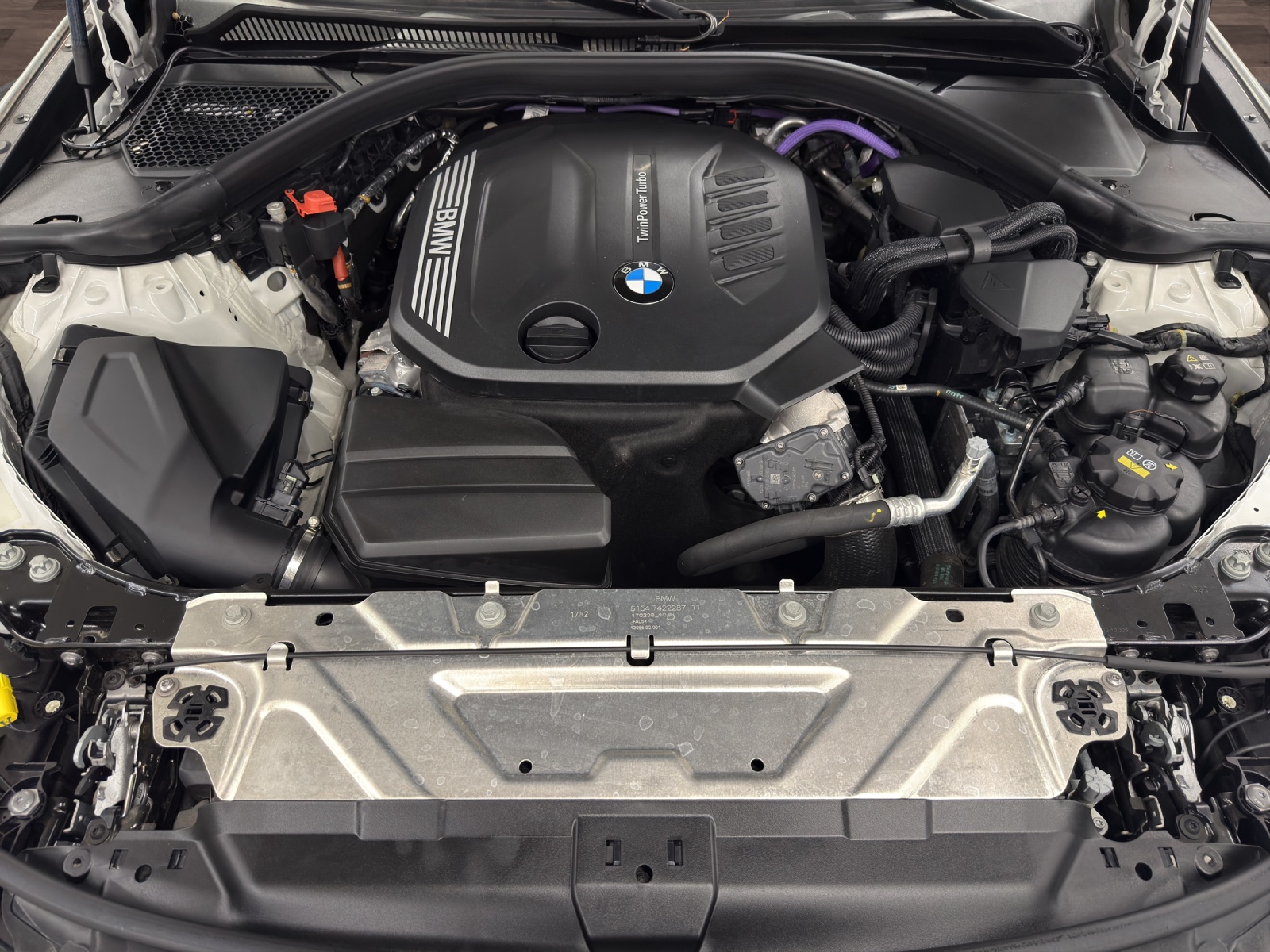 BMW 318d Touring M SPORT-image-23