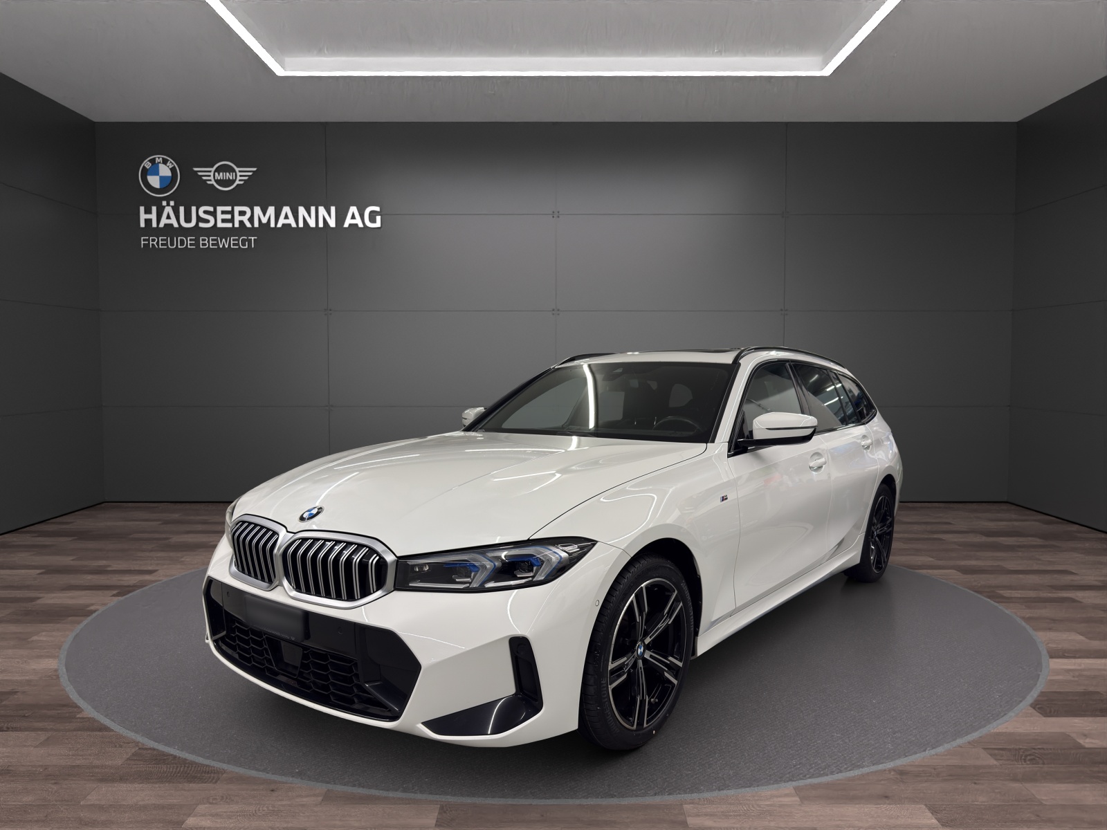 BMW 318d Touring M SPORT