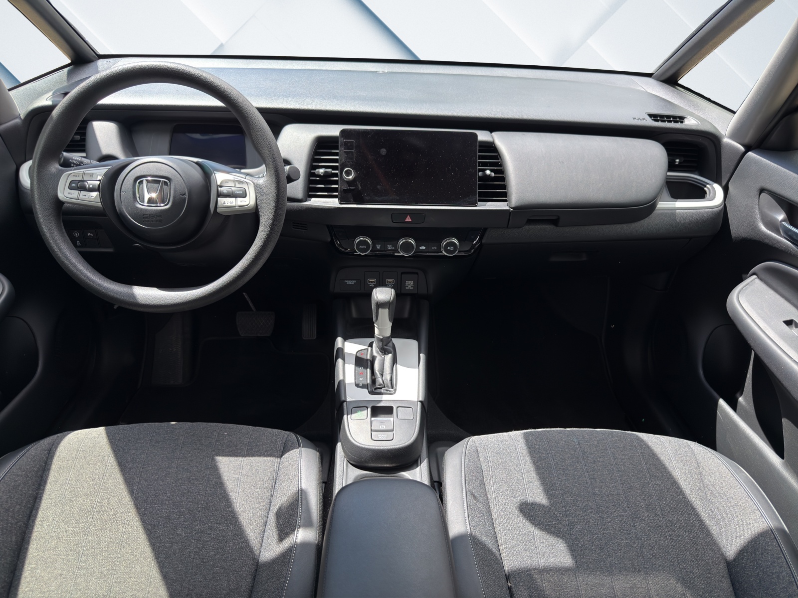 HONDA Jazz 1.5 i-MMD Elegance-image-11
