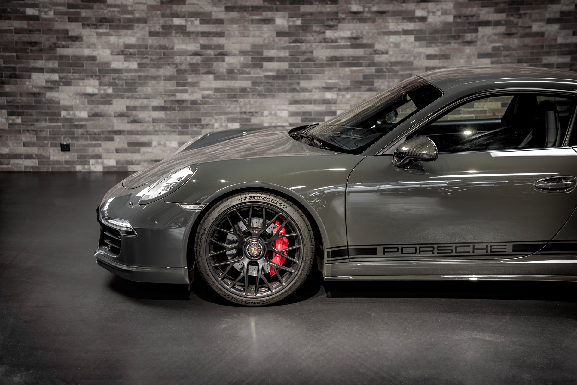 PORSCHE 911 Carrera 4 GTS PDK-image-10
