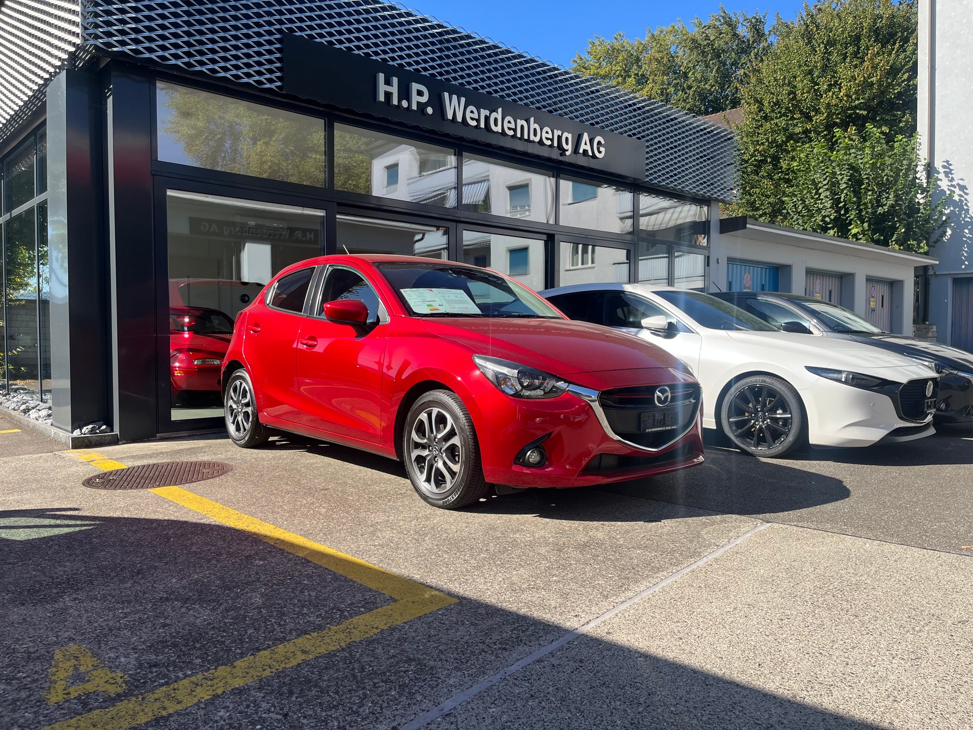 MAZDA 2 1.5i 16V Skyactiv-G Revolution-image-1