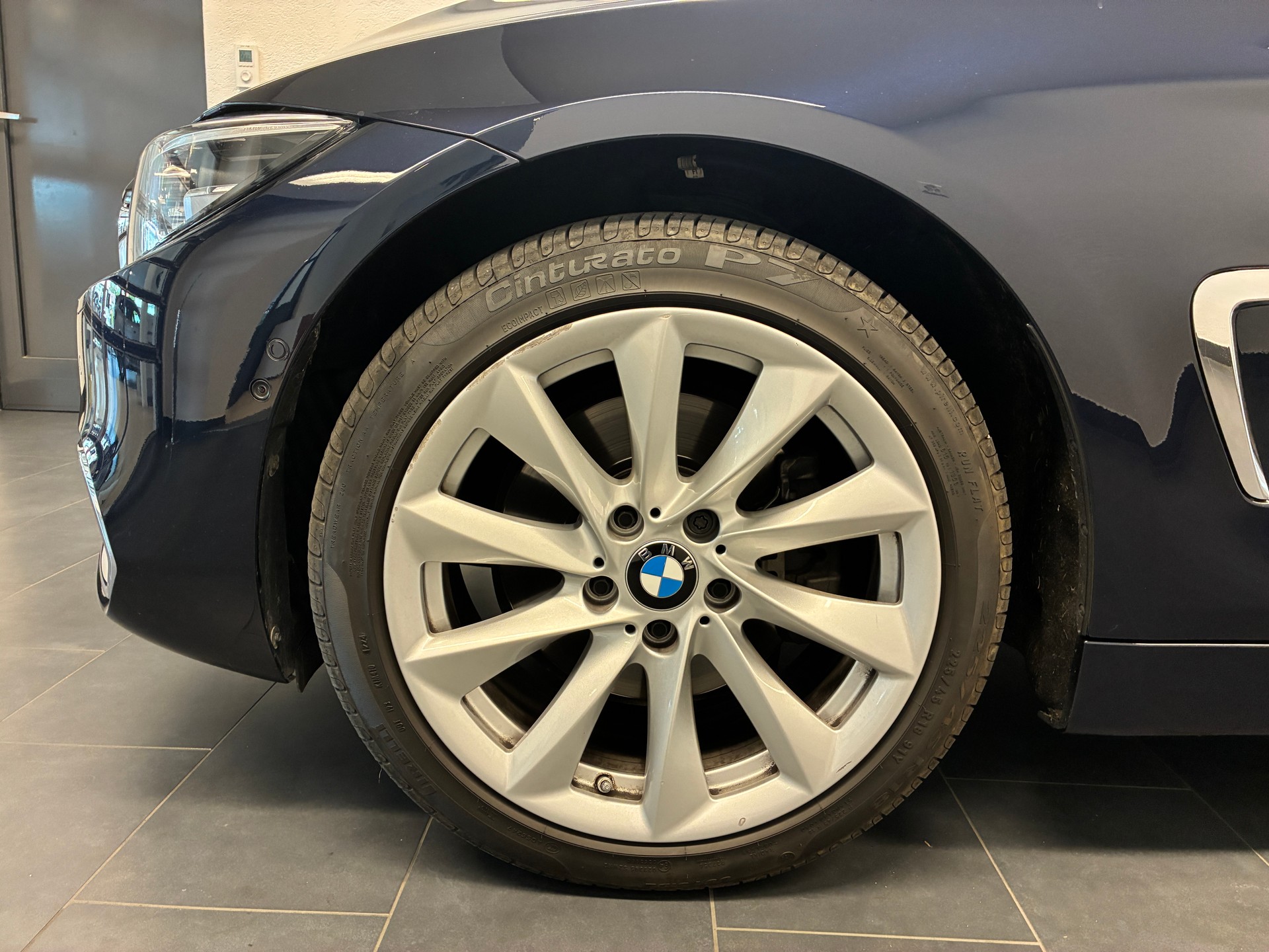 BMW 430i xDrive Gran Coupé-image-2