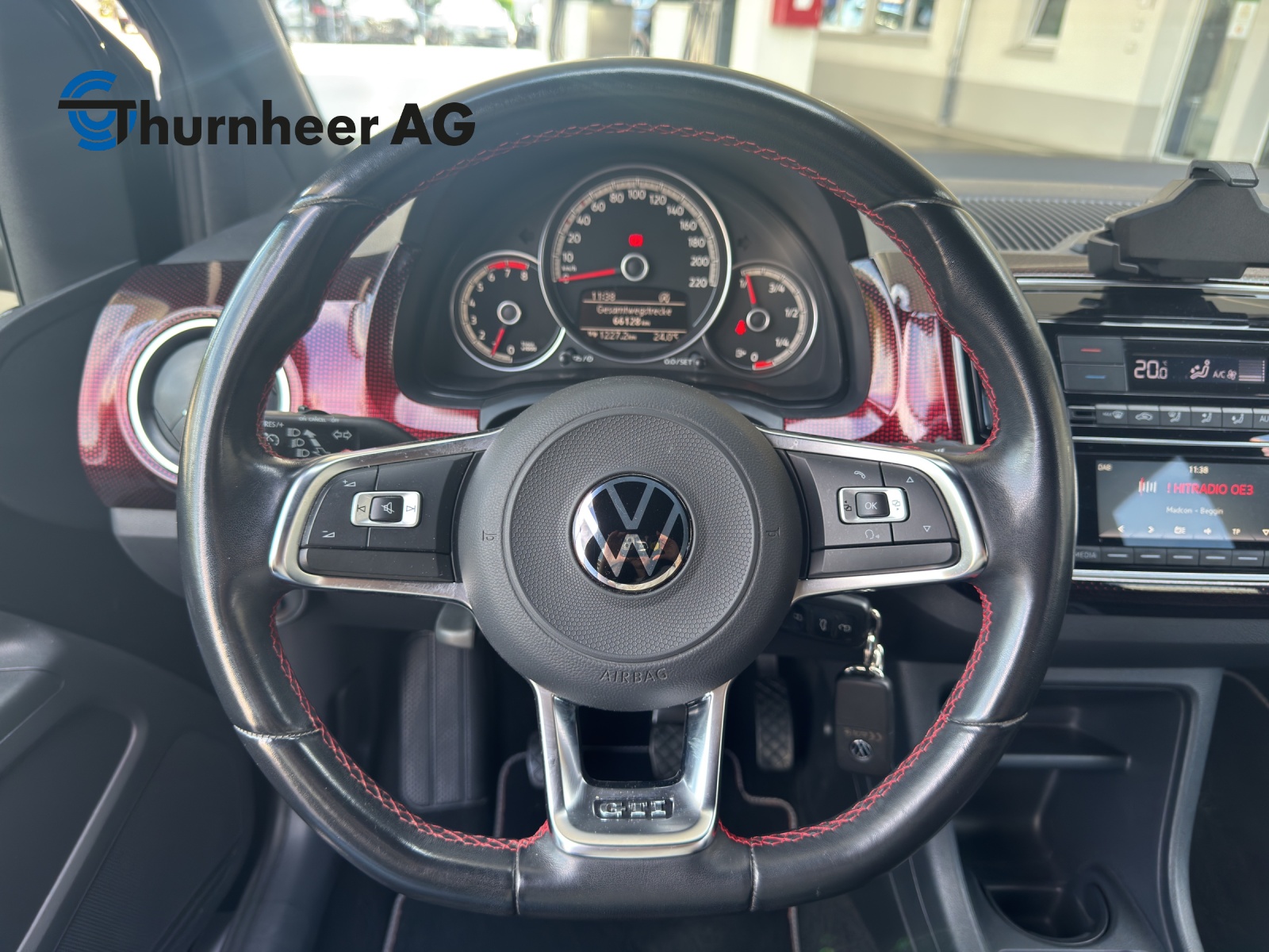 VW Up 1.0 TSI GTI-image-9