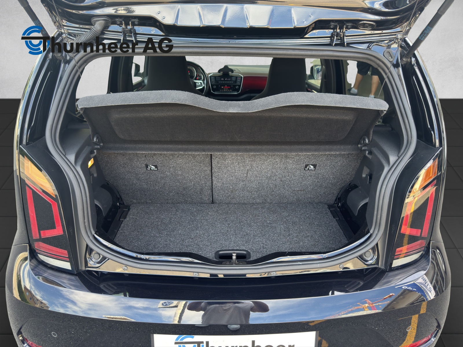 VW Up 1.0 TSI GTI-image-12