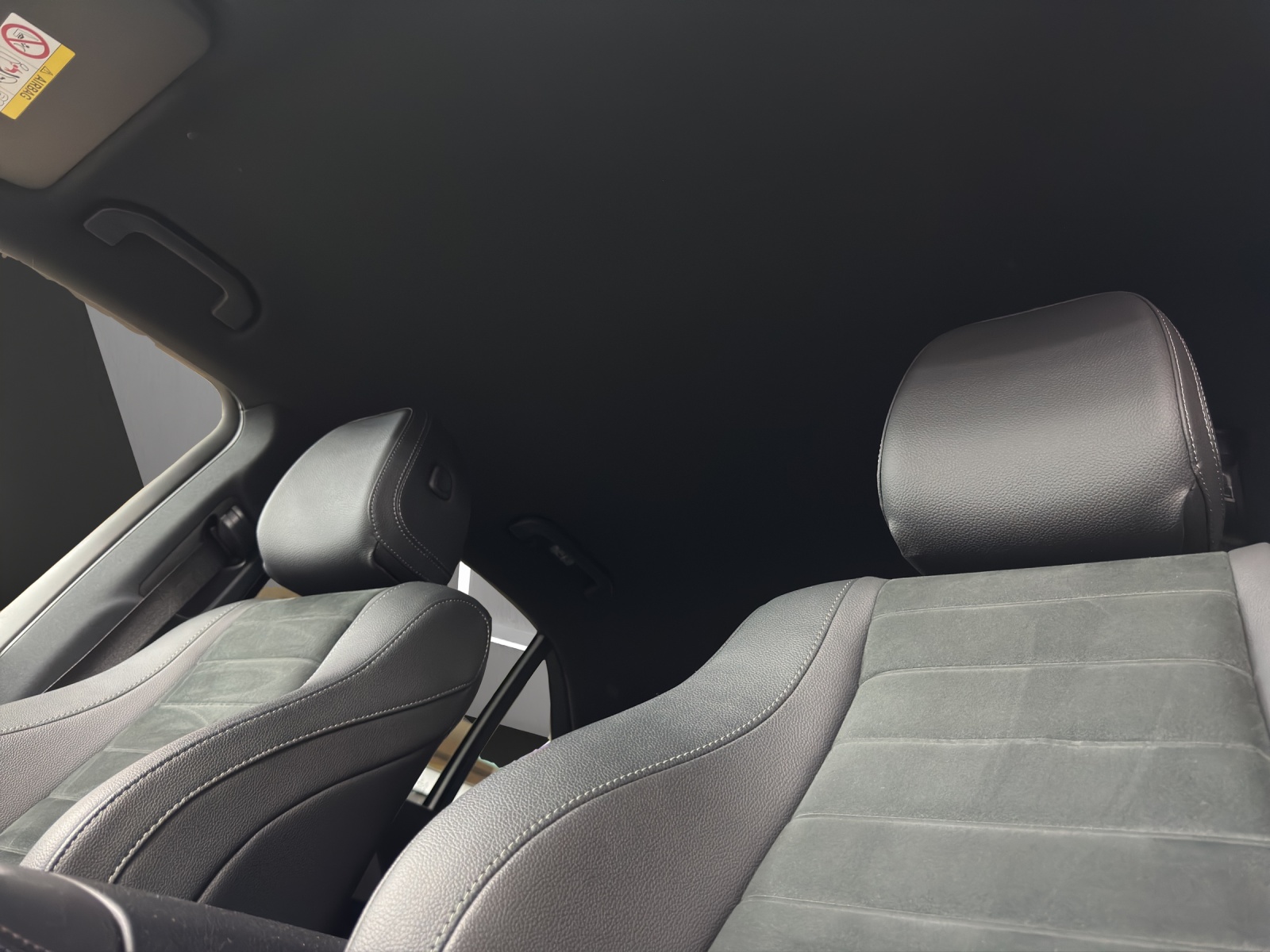 MERCEDES-BENZ GLE 300 d 4Matic-image-13