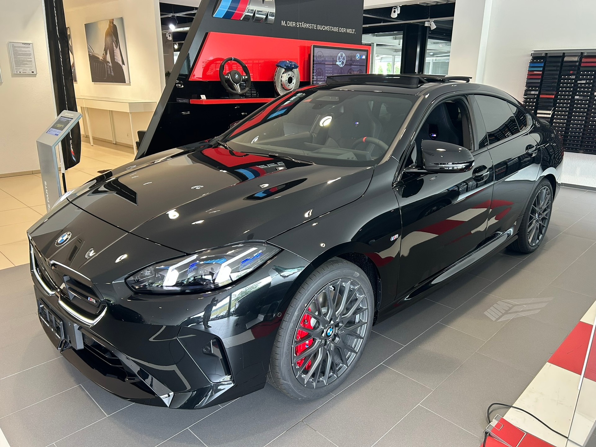 BMW M235 xDrive Gran Coupé M Sport Pro-image-1