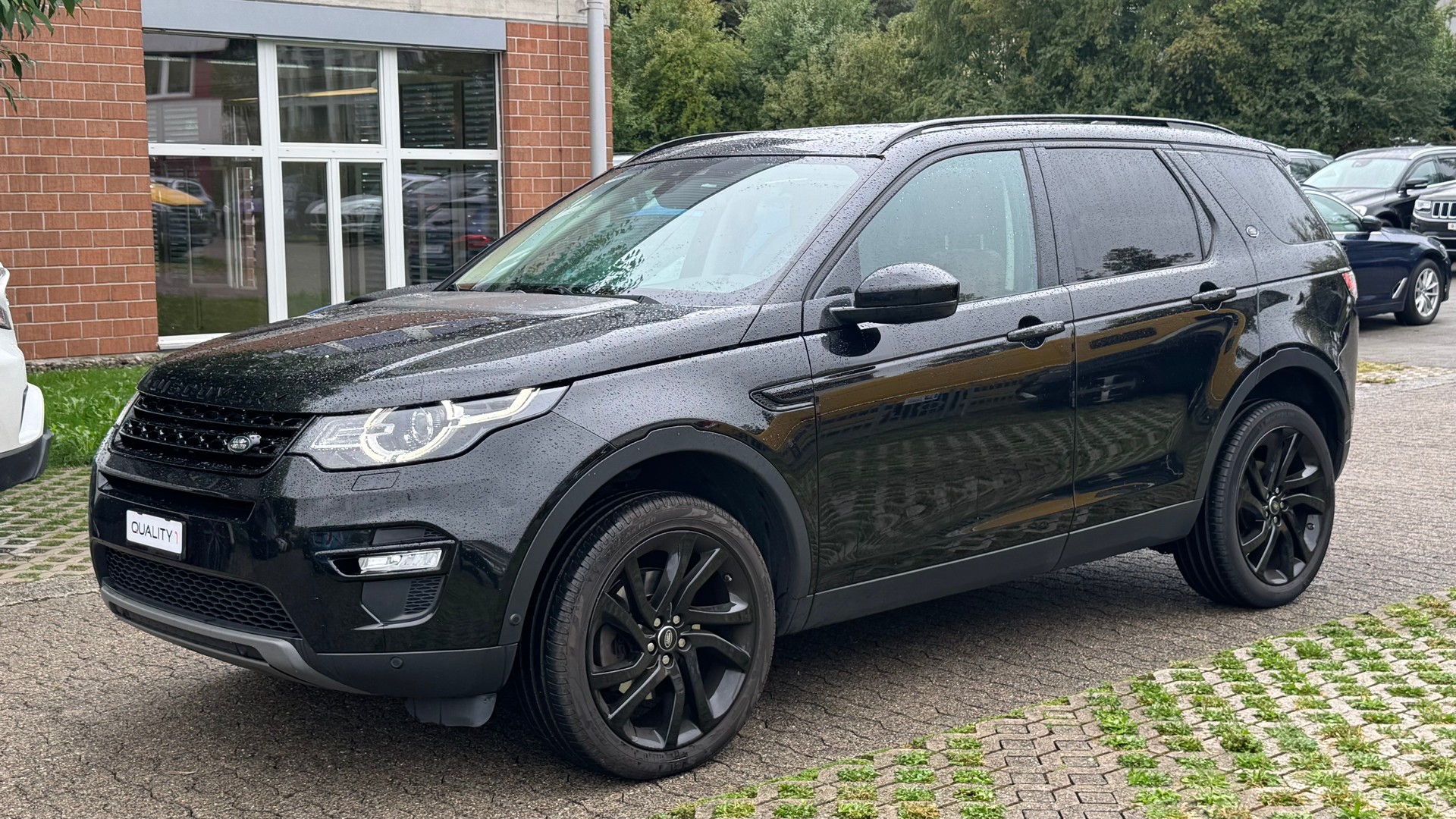 LAND ROVER Discovery Sport 2.0 TD4 HSE Luxury AT9-image-0