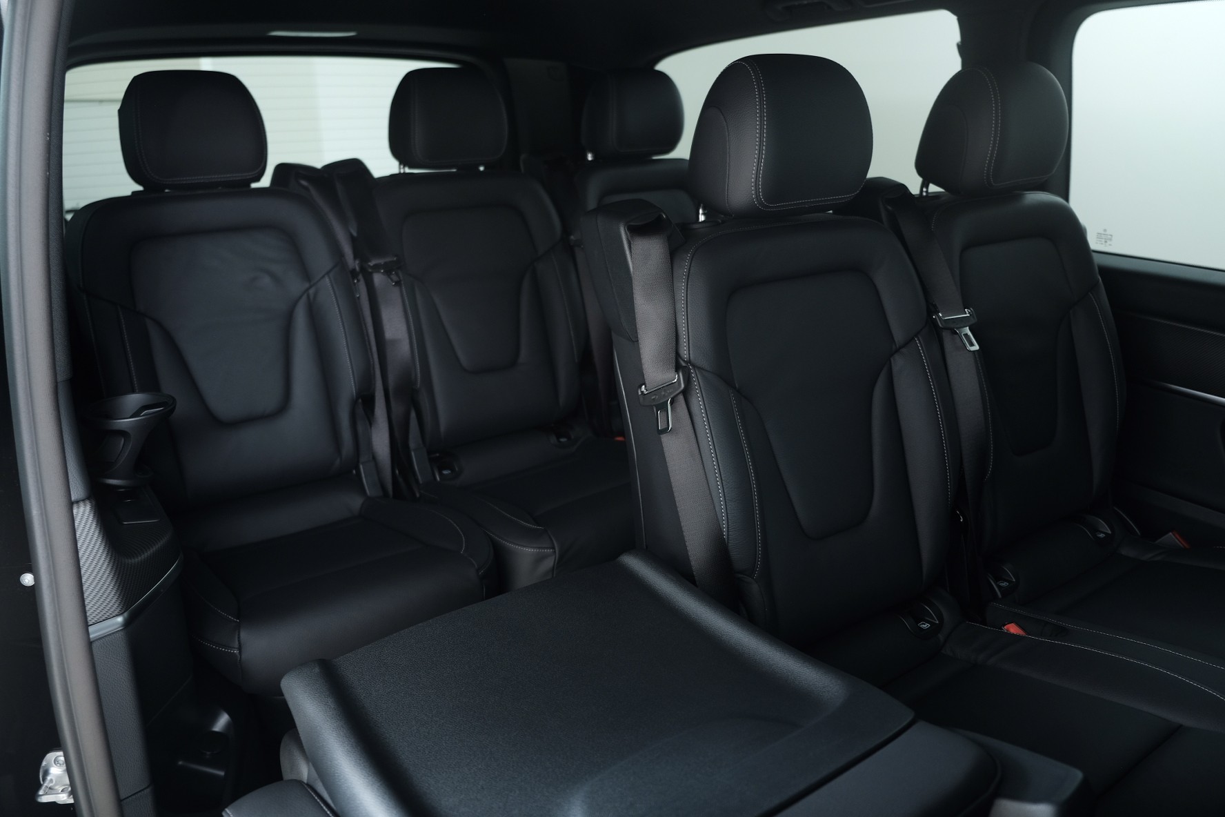 MERCEDES-BENZ V 250 d Avantgarde extra lang V447-image-11