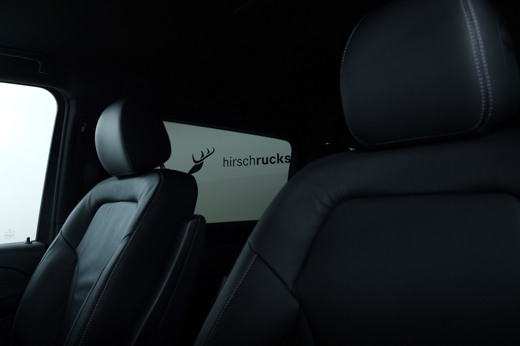 MERCEDES-BENZ V 250 d Avantgarde extra lang V447-image-9