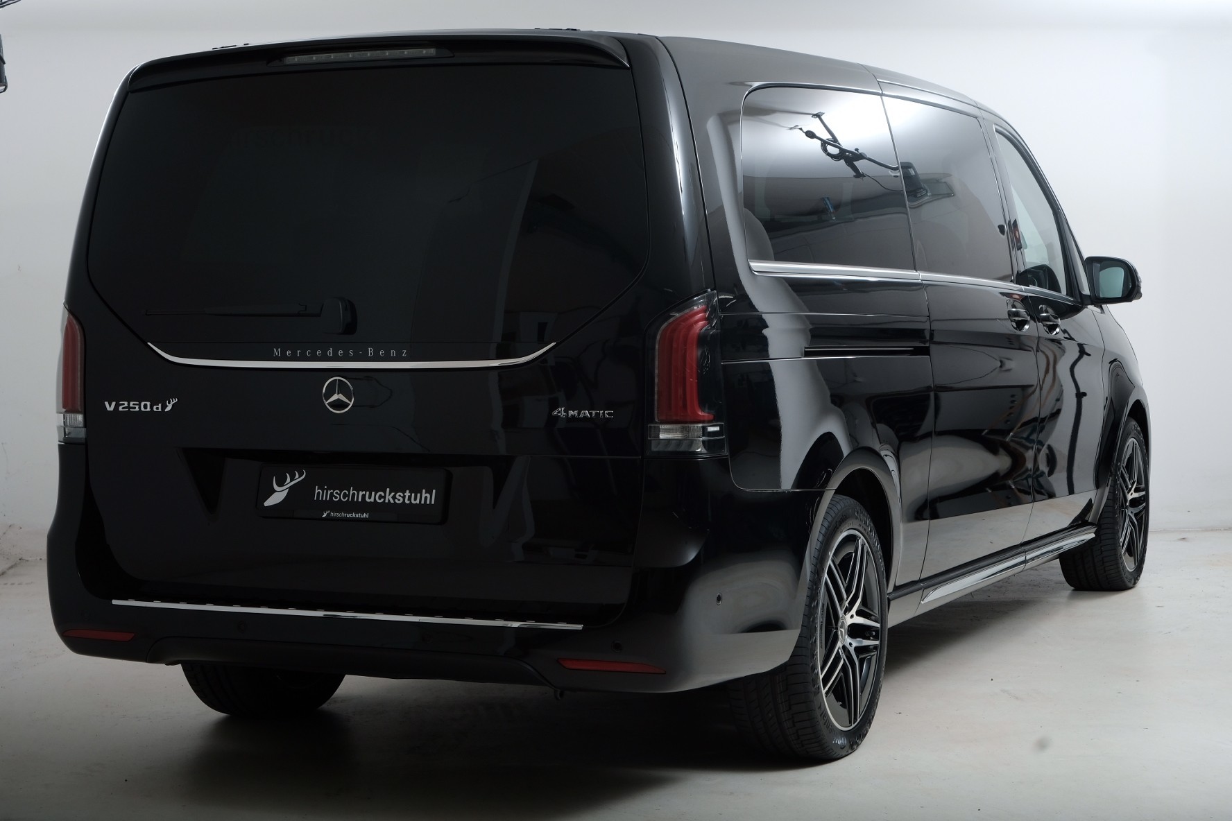 MERCEDES-BENZ V 250 d Avantgarde extra lang V447-showroom-element-3