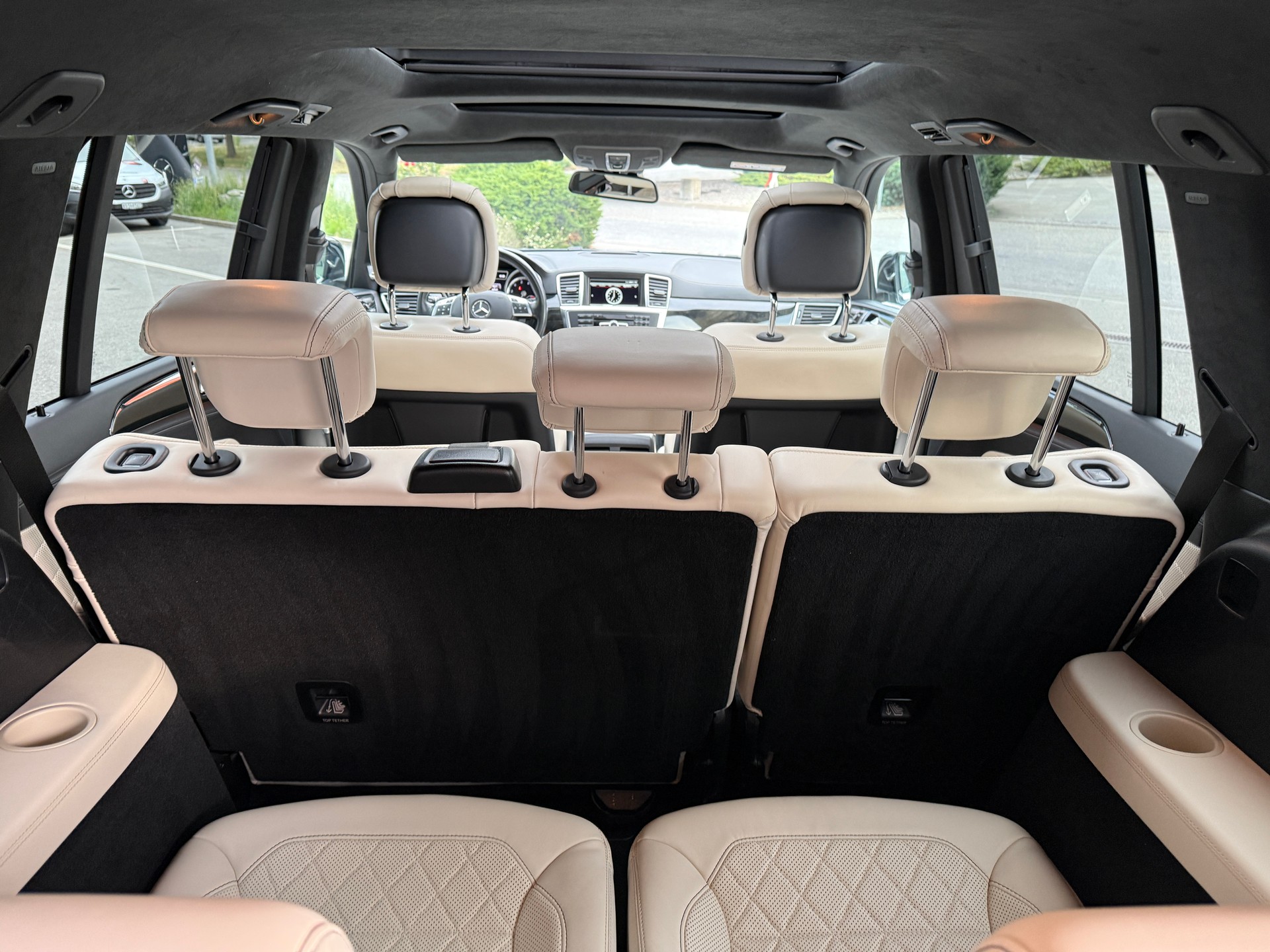 MERCEDES-BENZ GL 500 4Matic 7G-Tronic-image-7