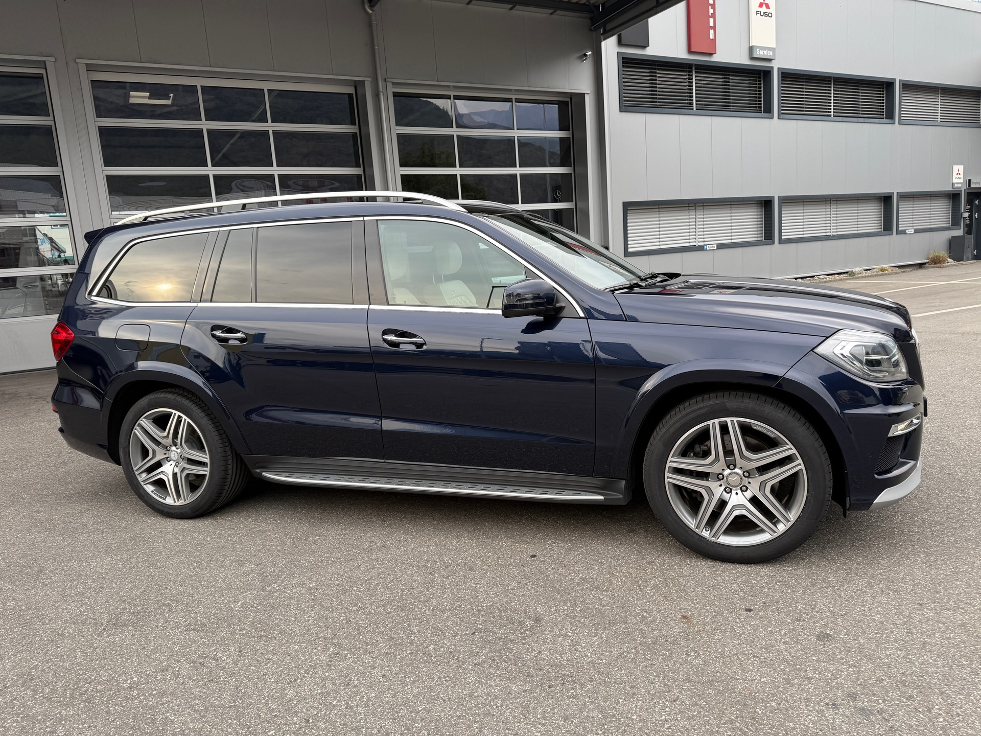 MERCEDES-BENZ GL 500 4Matic 7G-Tronic-image-19