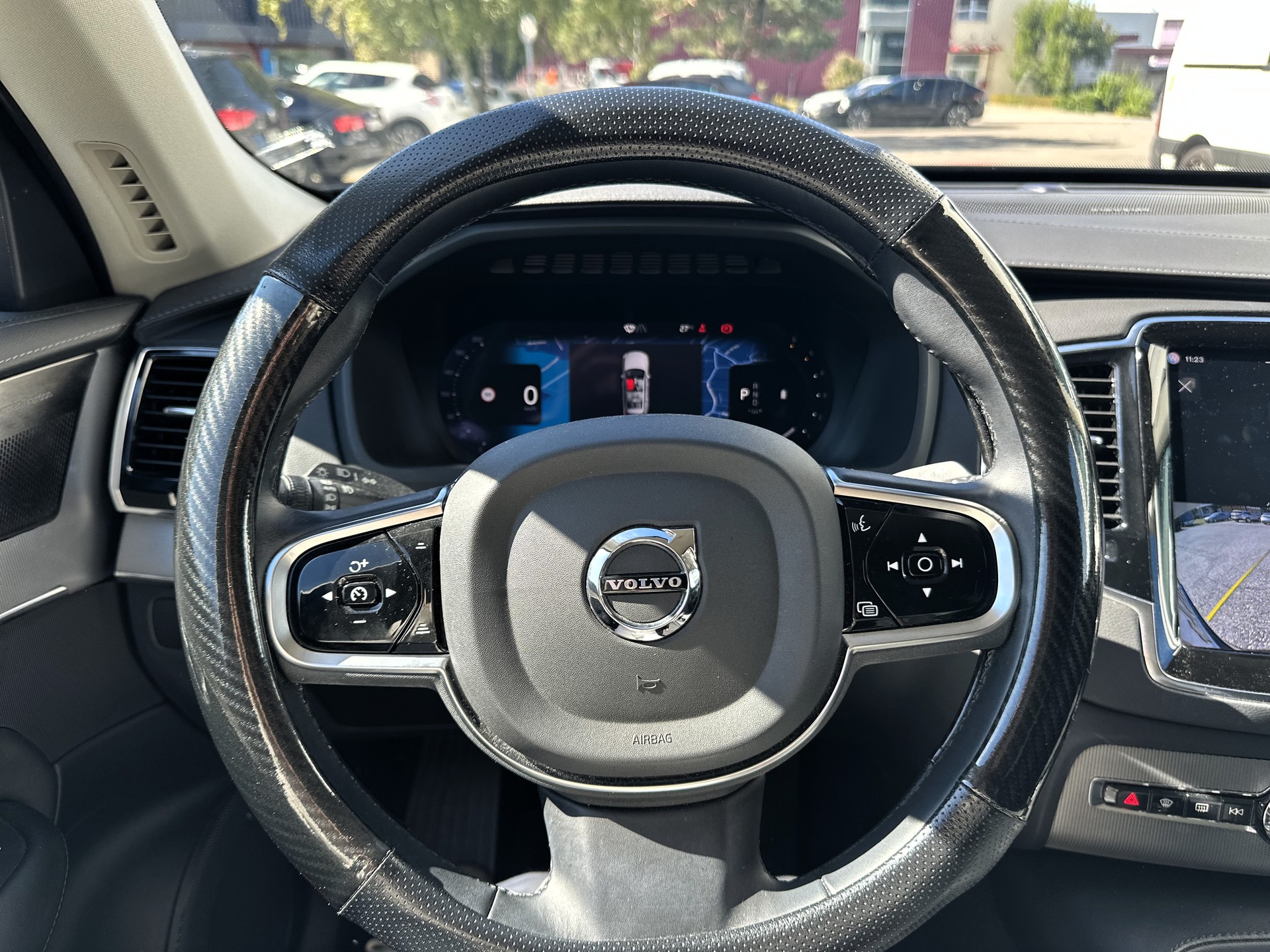 VOLVO XC90 B5 Diesel Mild Hybrid AWD Plus Dark-image-8