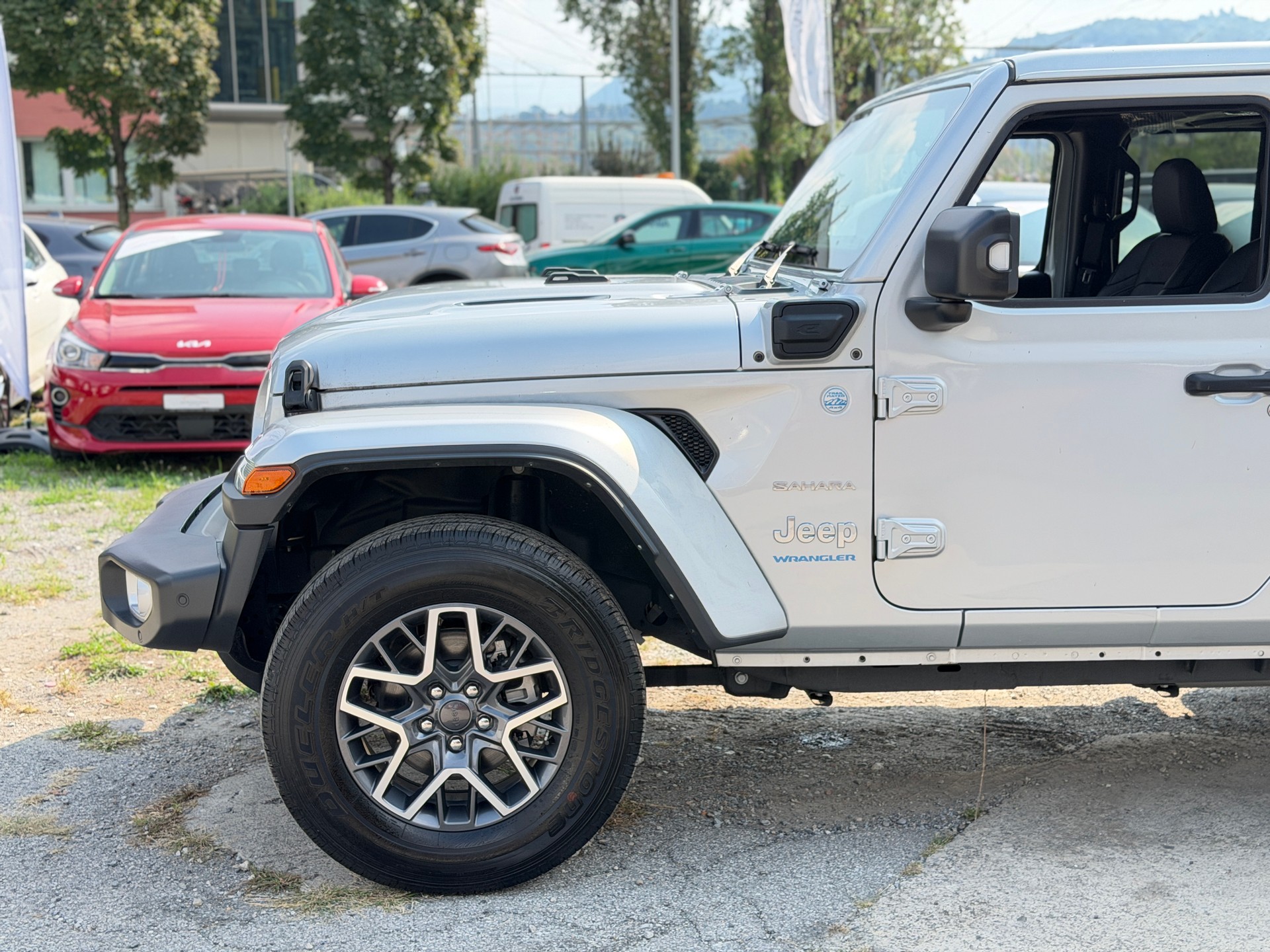 JEEP Wrangler 2.0 PHEV Unlimited Sahara DT Automatic-image-3