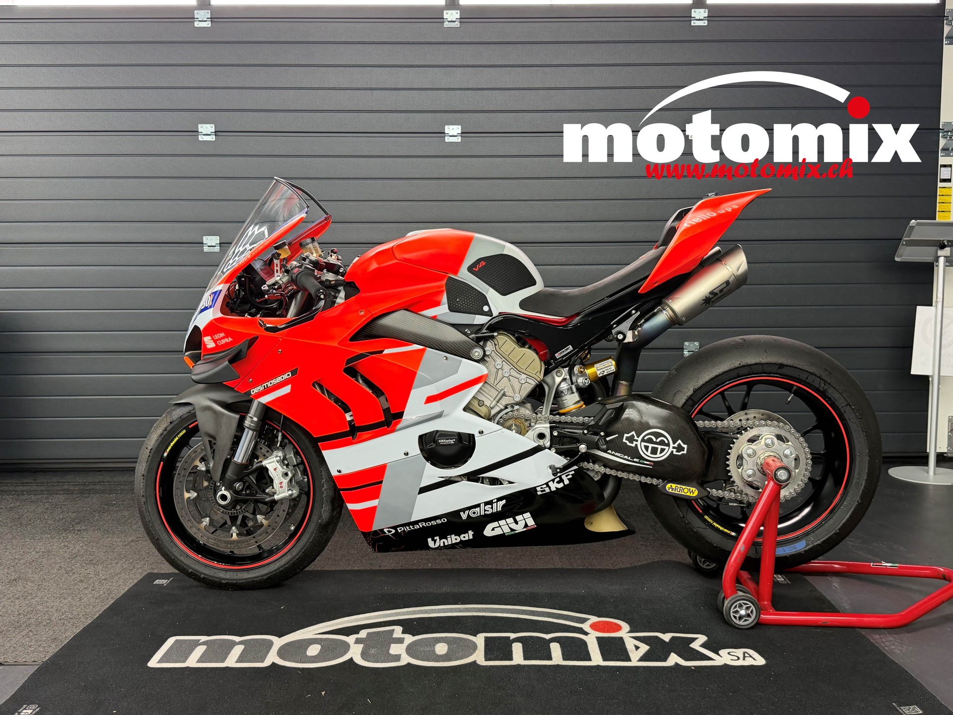 DUCATI Panigale 1103 V4