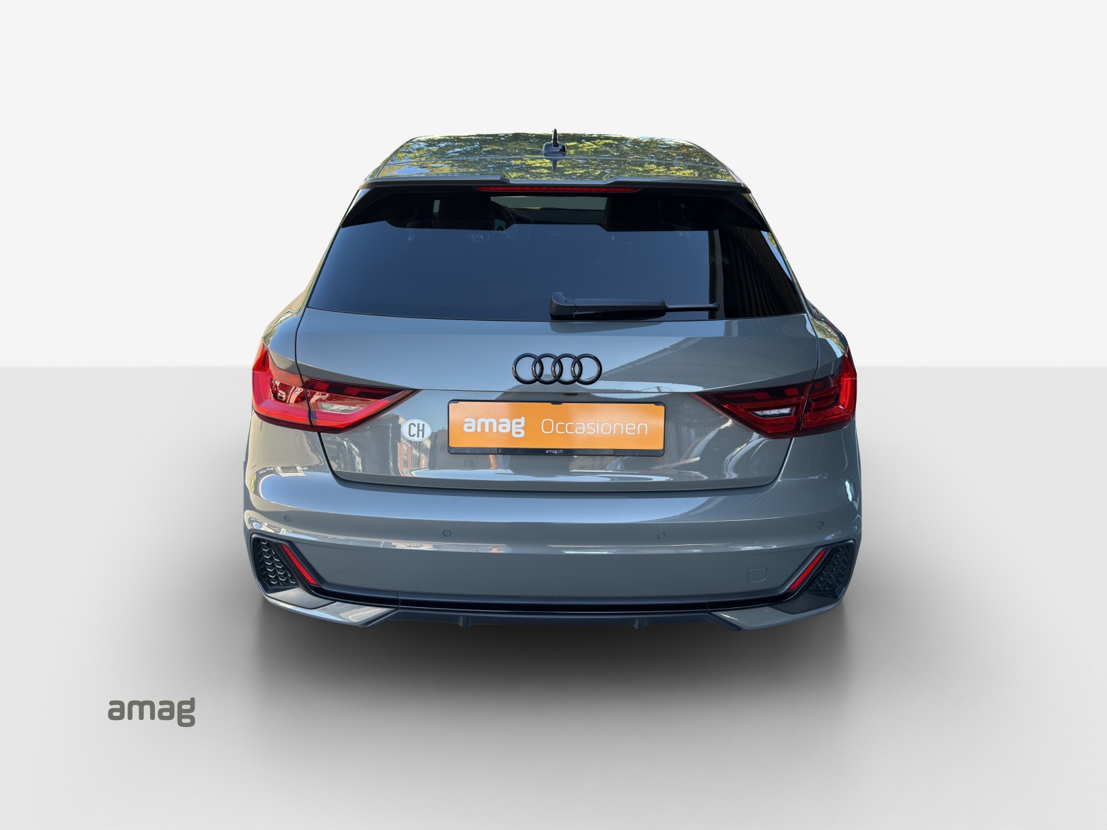 AUDI A1 Sportback 30 TFSI S Line Attraction S-tronic-image-3