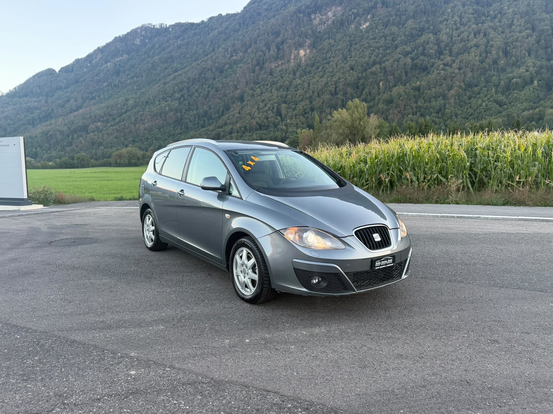 SEAT Altea XL 2.0 TDI Reference 4x4-image-0