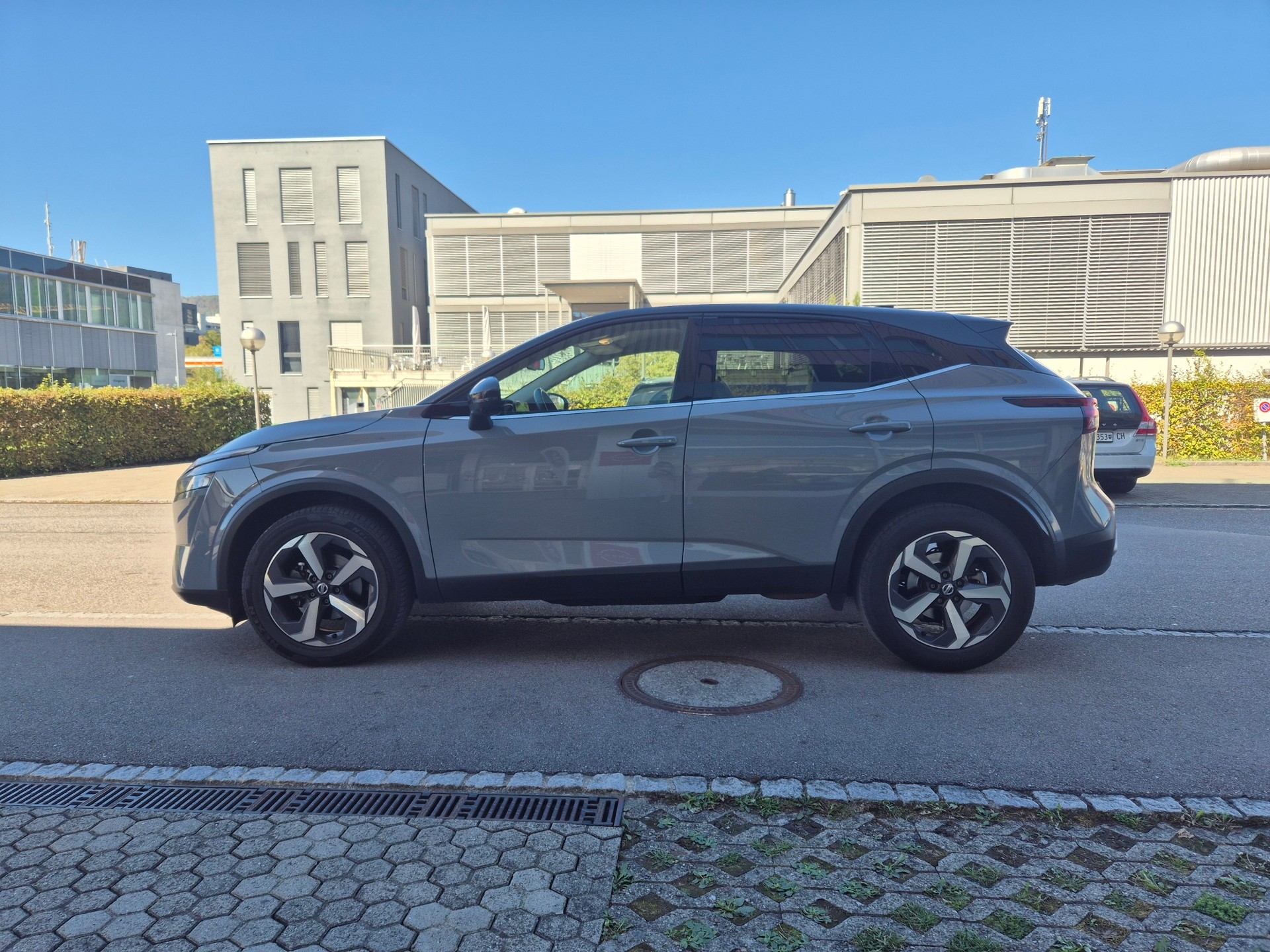 NISSAN Qashqai 1.3 DIG-T MHEV N-Connecta Xtronic-image-1