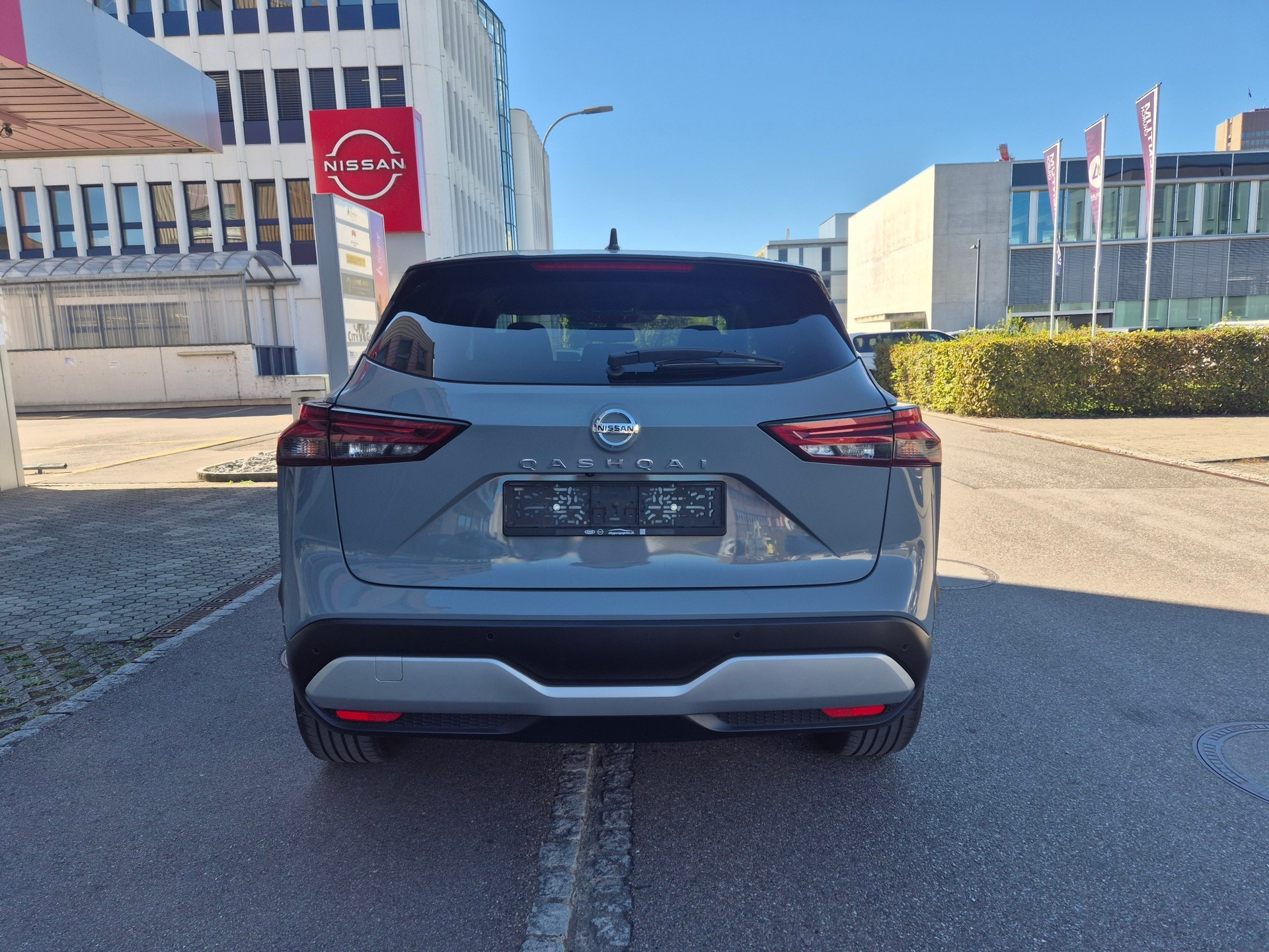 NISSAN Qashqai 1.3 DIG-T MHEV N-Connecta Xtronic-image-3