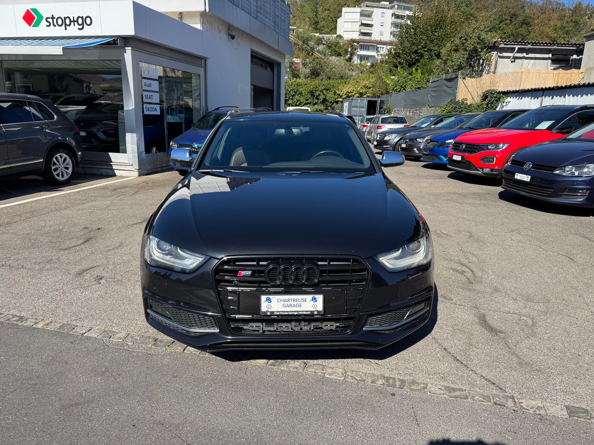 AUDI S4 Avant 3.0 TFSI quattro S-tronic-image-2