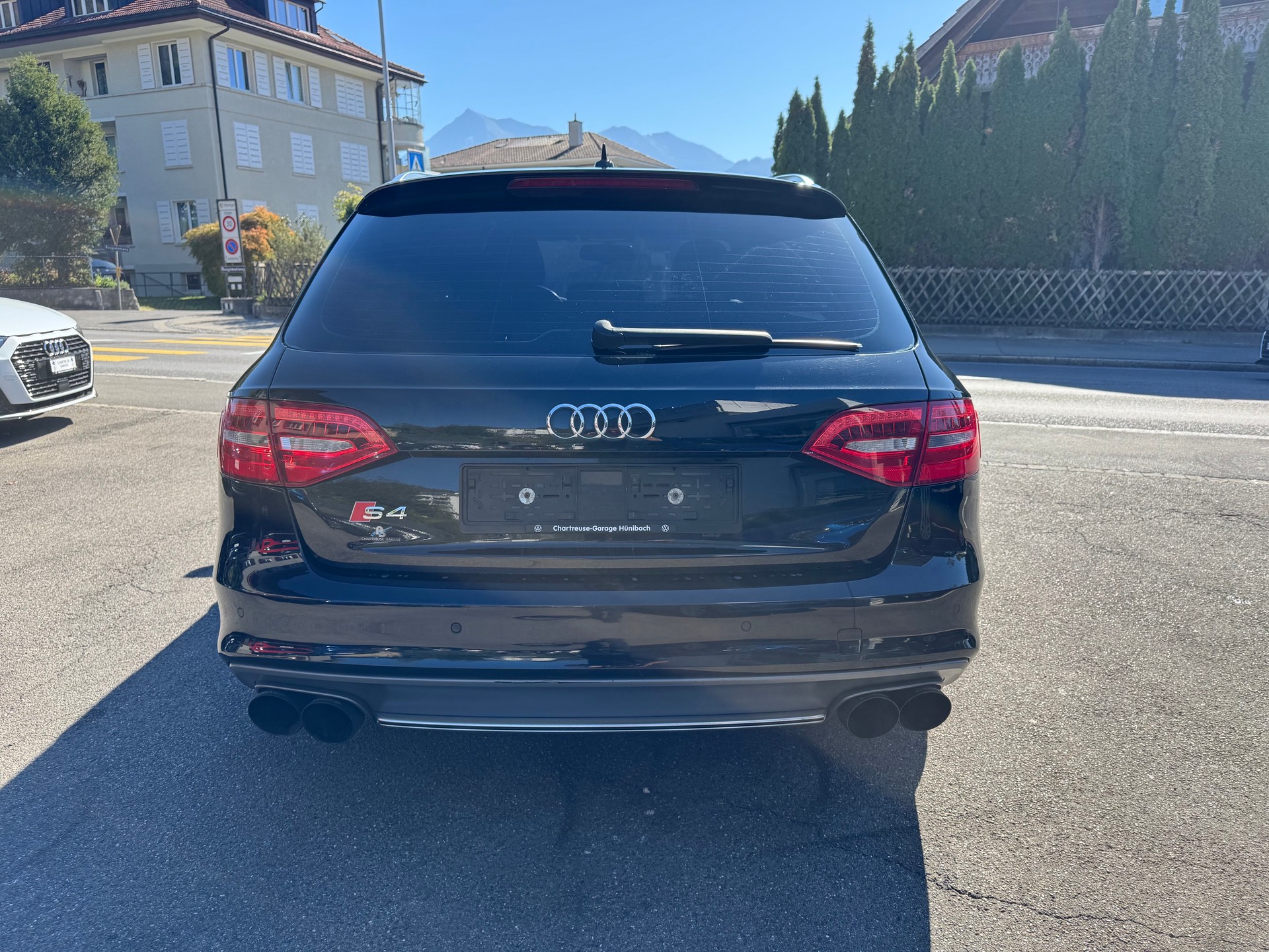 AUDI S4 Avant 3.0 TFSI quattro S-tronic-image-6