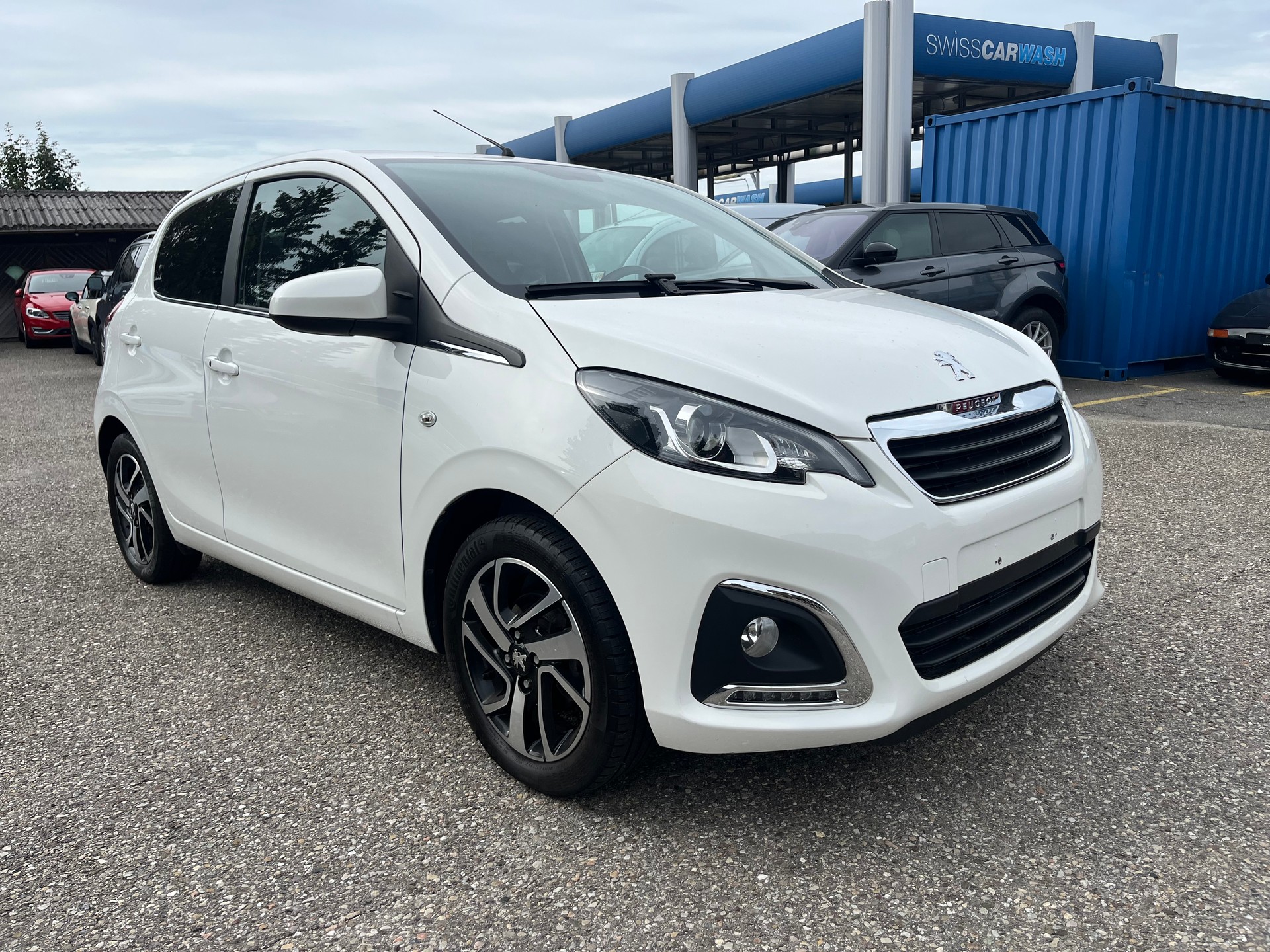 PEUGEOT 108 1.2 VTi Allure-image-2