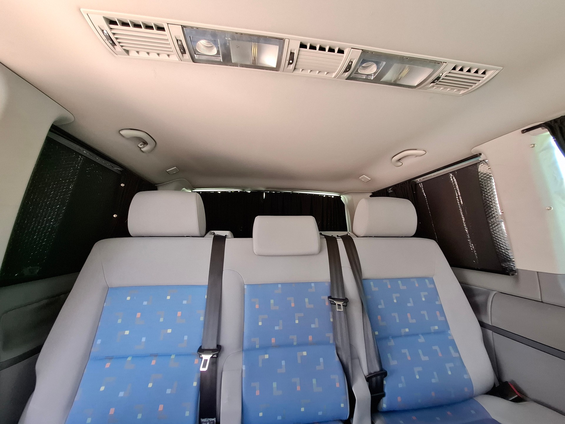 VW T5 Multivan Family 2.5 TDI-image-13