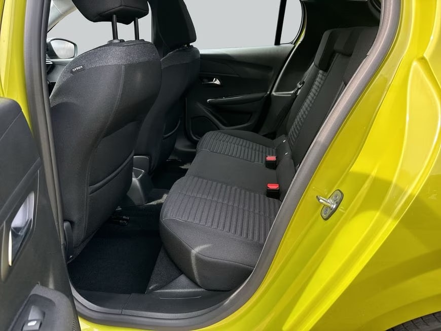 PEUGEOT 208 1.2 PureTech Active-image-10