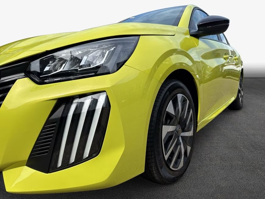 PEUGEOT 208 1.2 PureTech Active-image-5