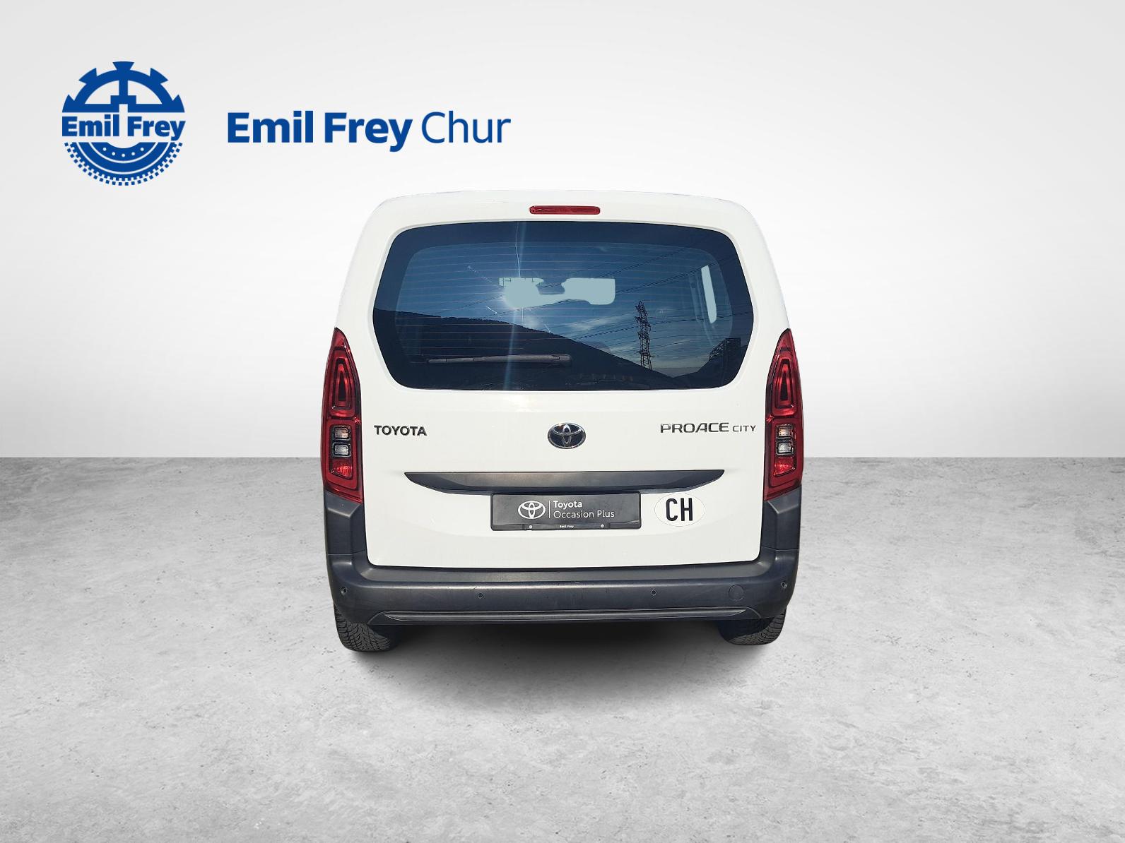 TOYOTA PROACE CITY Van L1 1.2 Active-image-3